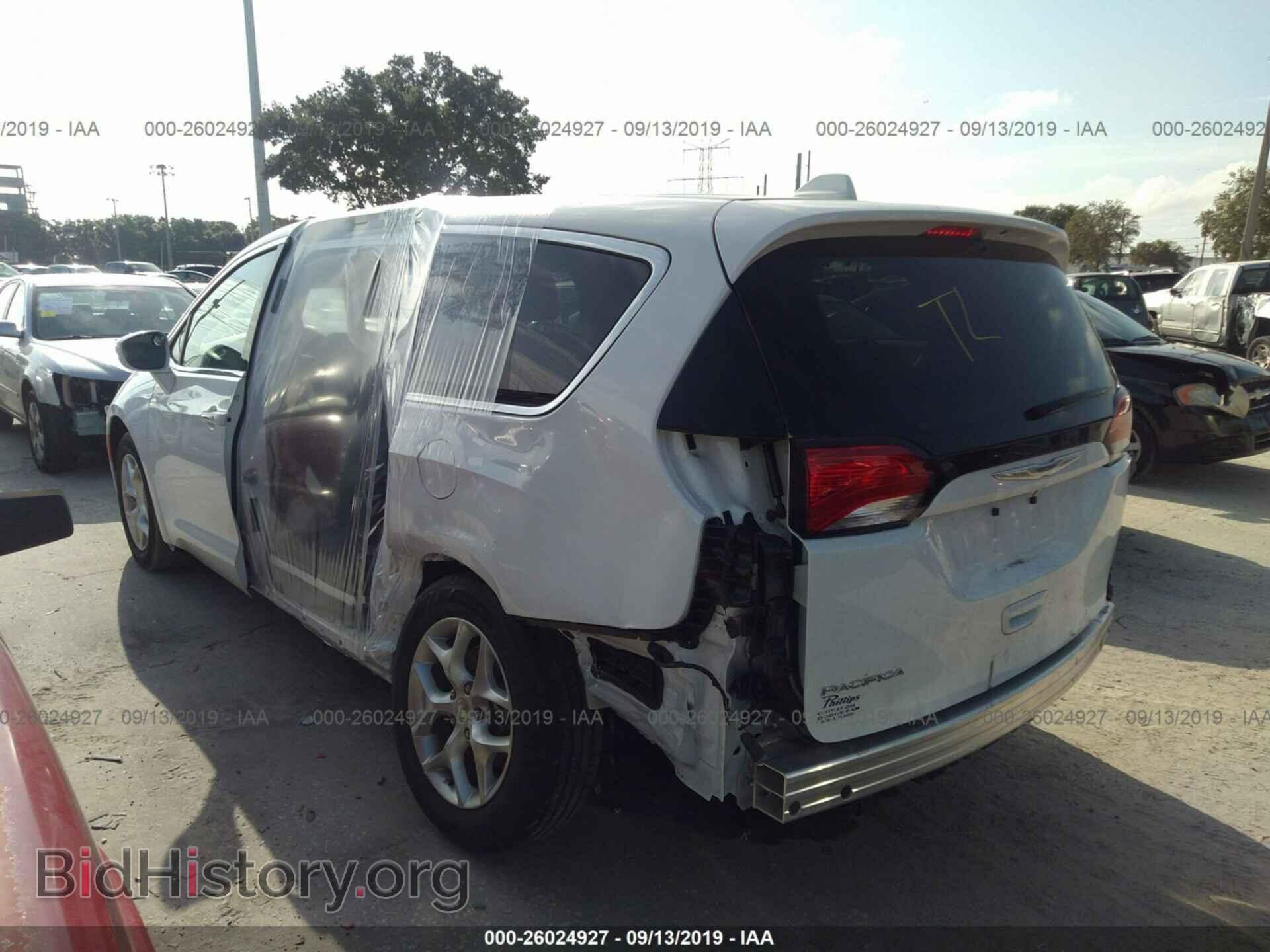 2018 CHRYSLER PACIFICA - VIN: 2C4RC1FG5JR168328 - Фото 3