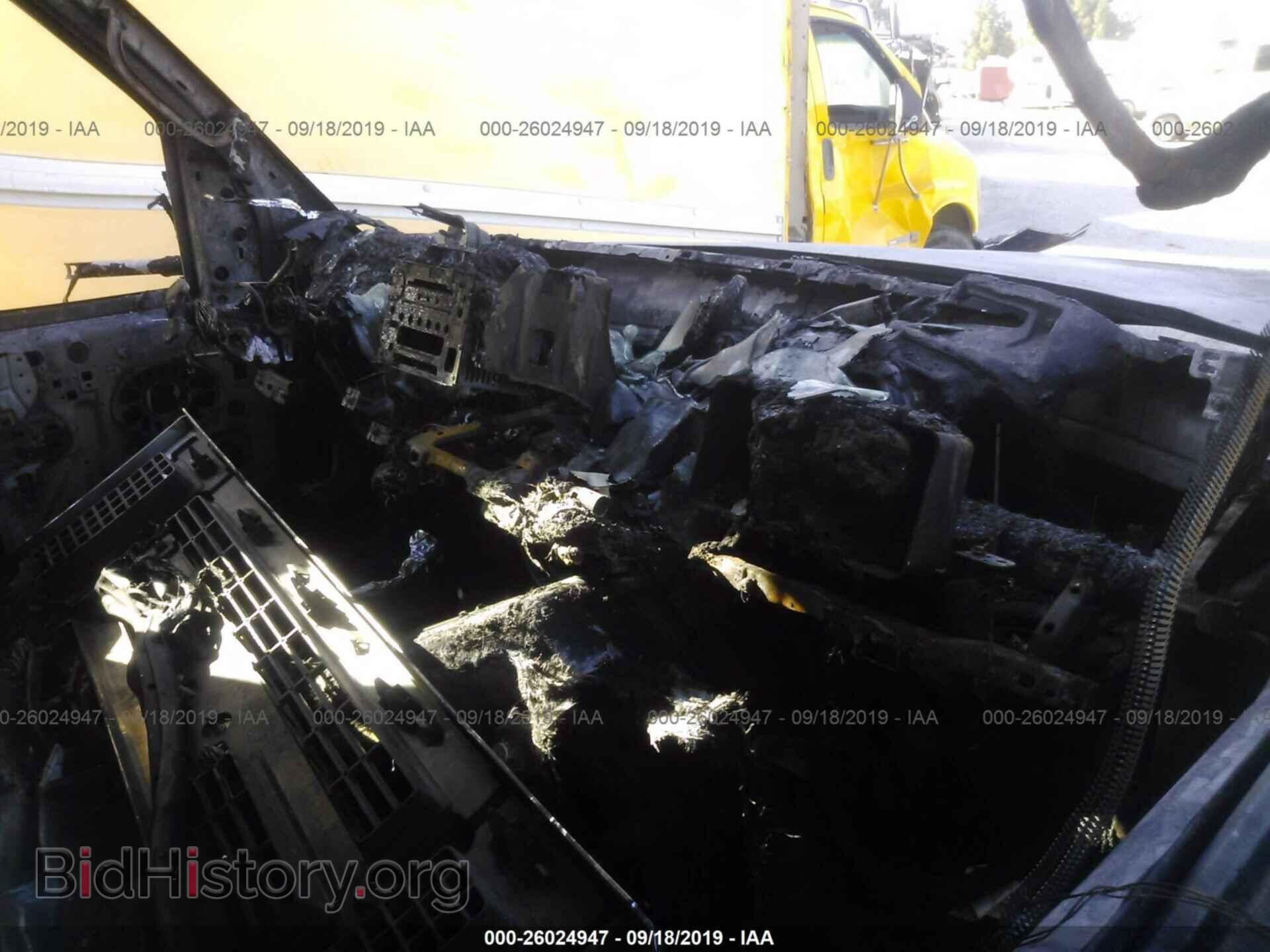 2011 FORD ECONOLINE - VIN: 1FDWE3FL5BDA42430 - Фото 5