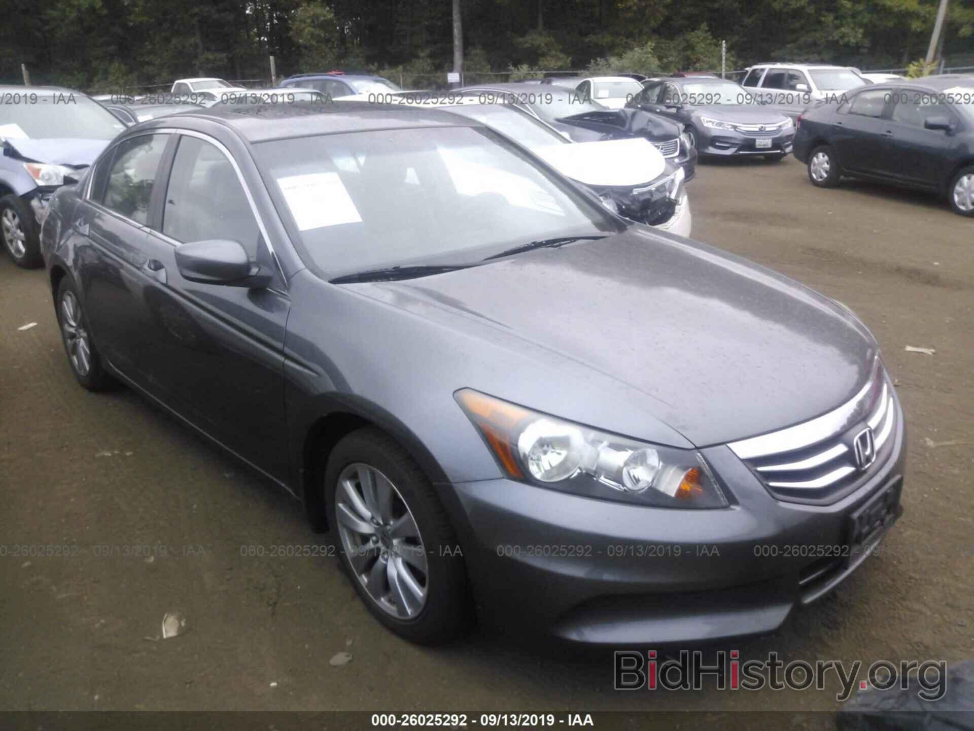 Photo 1HGCP2F89BA150270 - HONDA ACCORD 2011