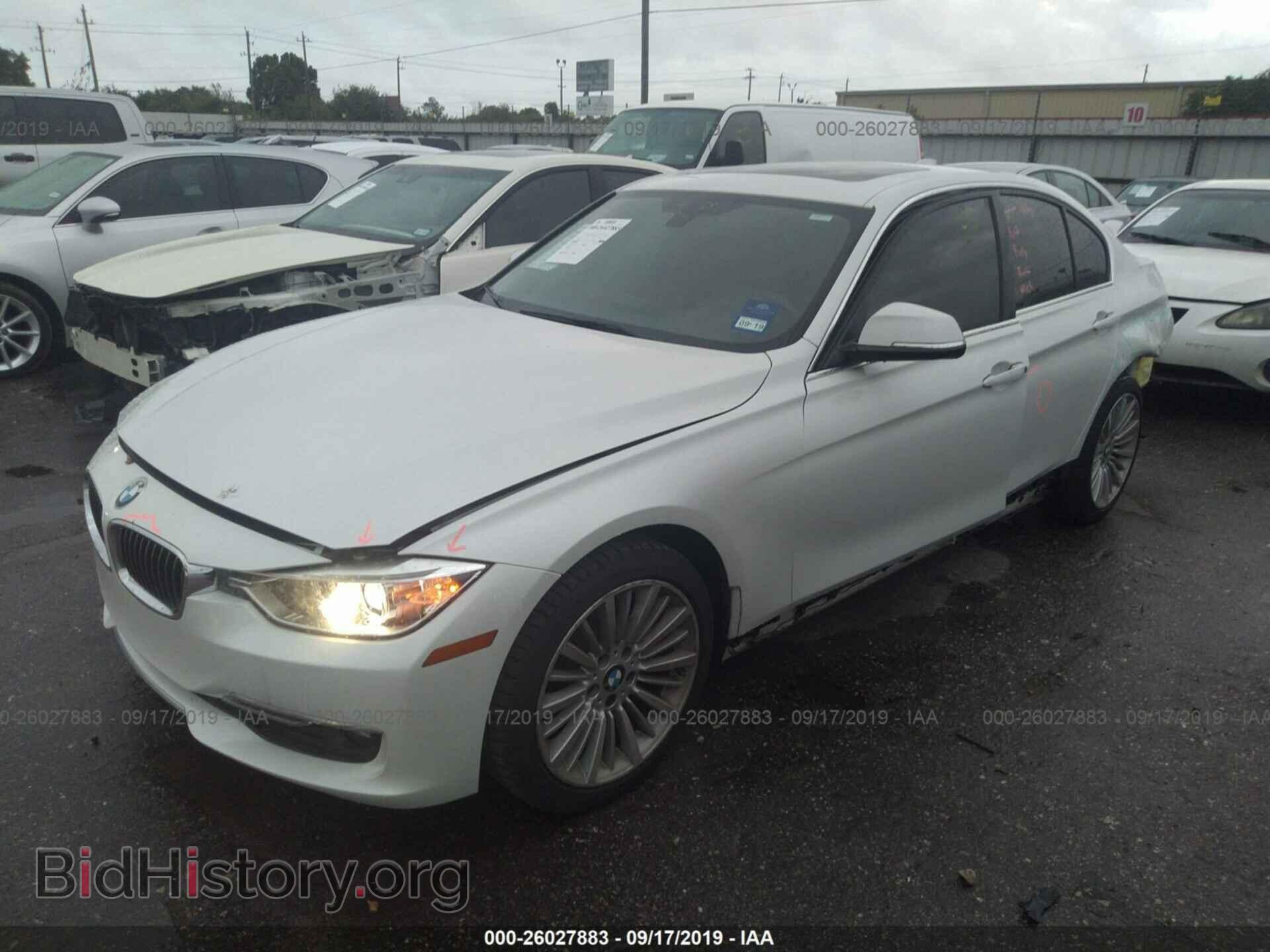 2013 BMW 328 - VIN: WBA3A5C52DF356979 - Photo 2