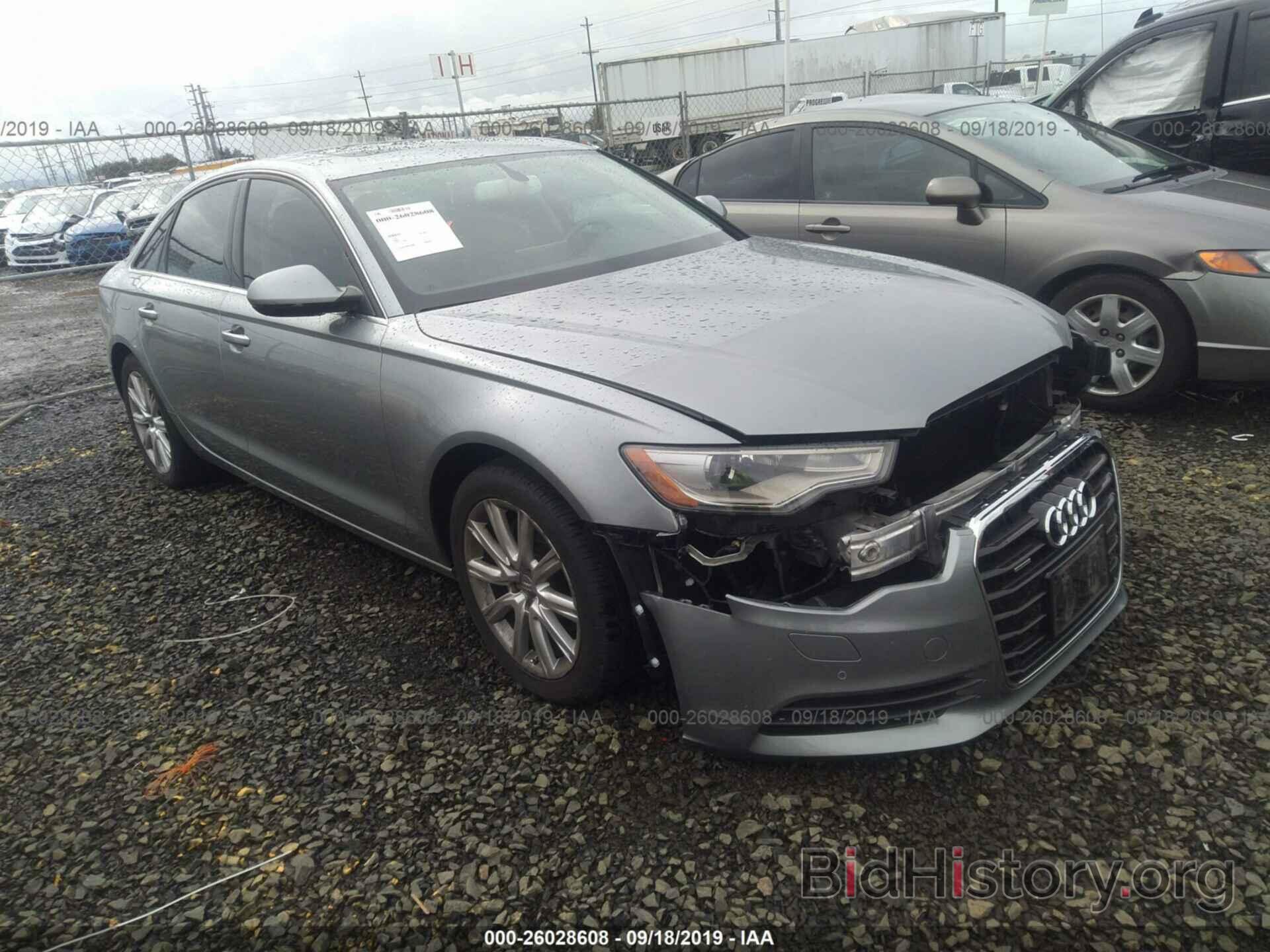 Photo WAUGFAFC9DN069358 - AUDI A6 2013