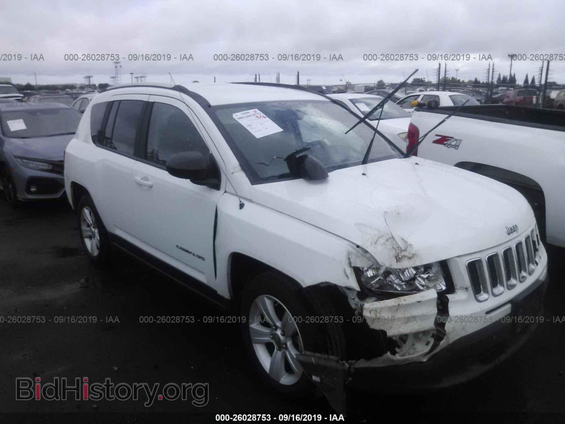 Фотография 1J4NT1FA7BD253020 - JEEP COMPASS 2011