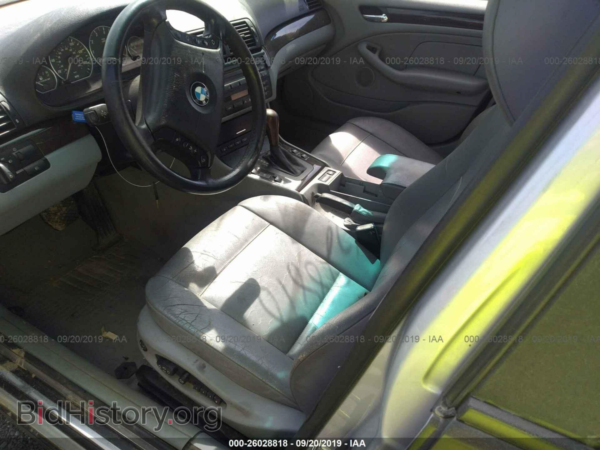 2002 BMW 330 - VIN: WBAEW53402PG16632 - Photo 5
