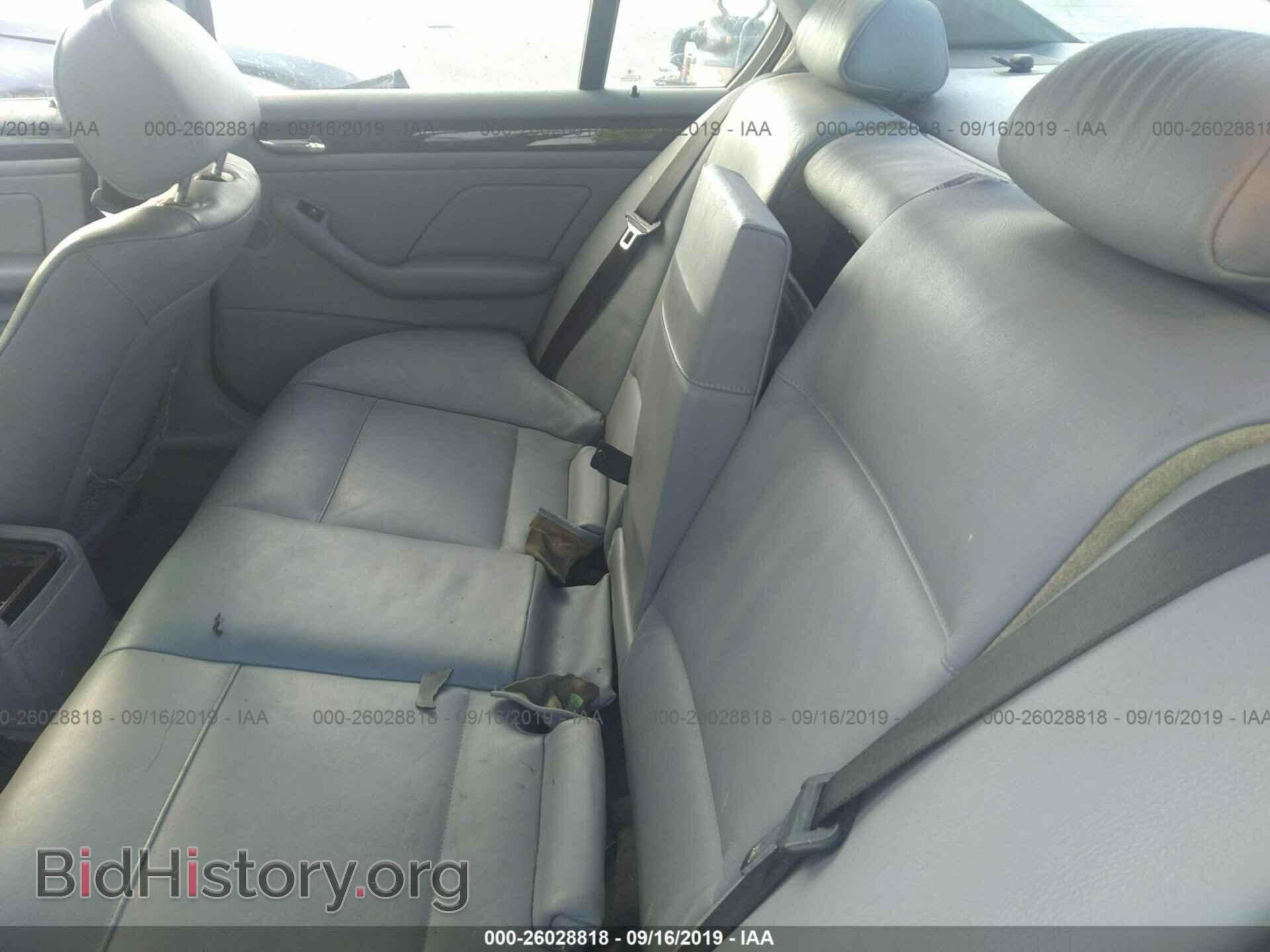 2002 BMW 330 - VIN: WBAEW53402PG16632 - Photo 8