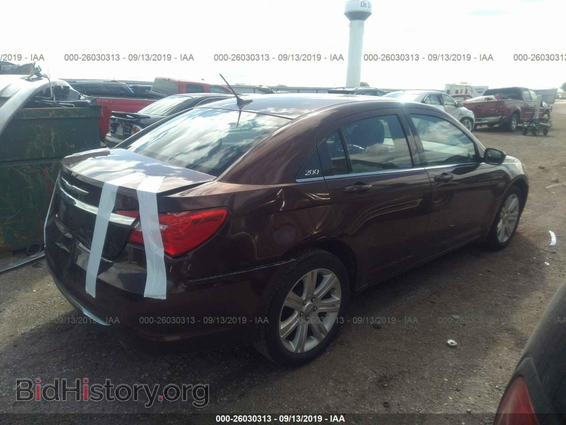 2012 CHRYSLER 200 - VIN: 1C3CCBBG4CN189726 - Photo 4