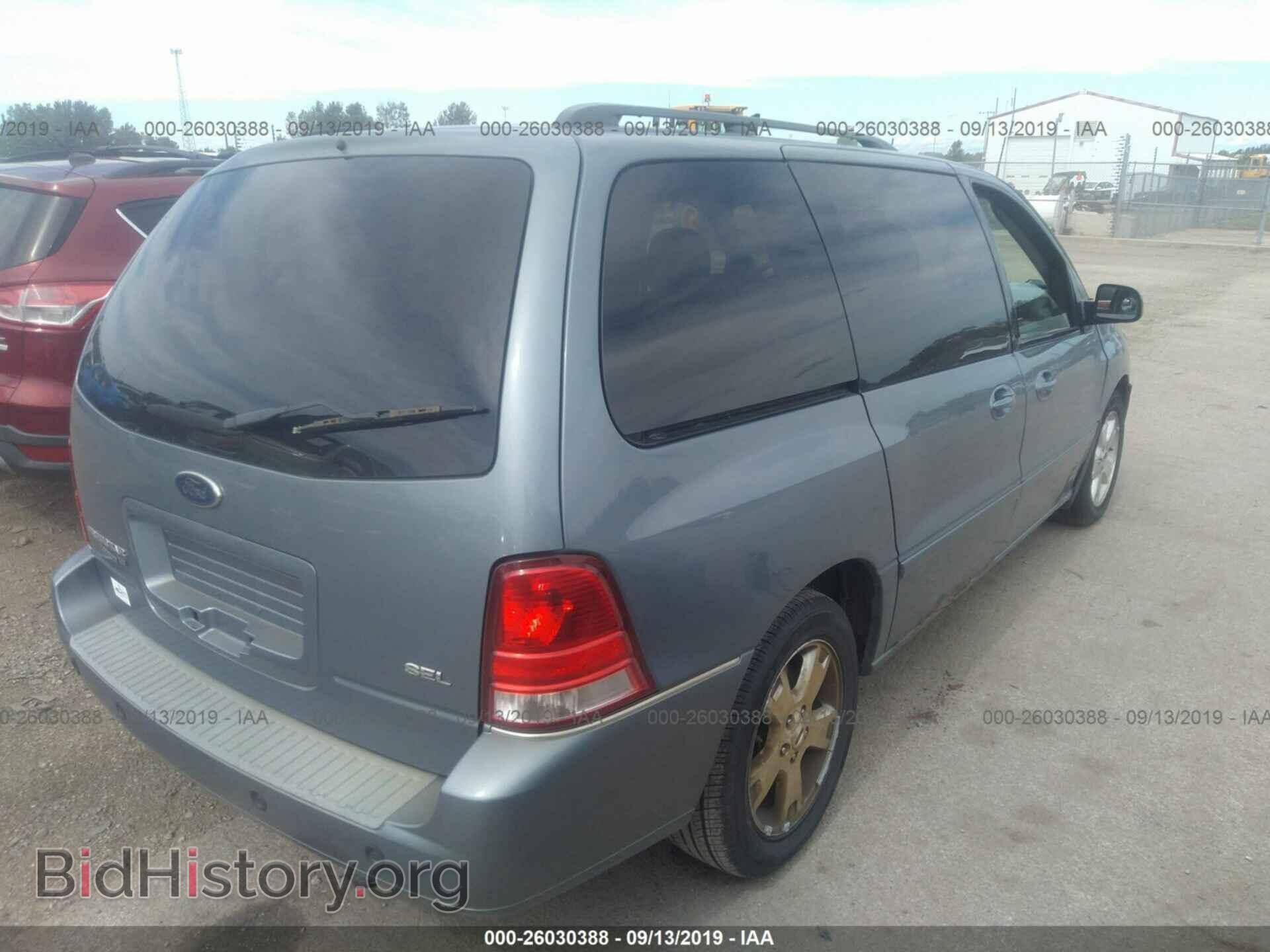 2005 FORD FREESTAR - VIN: 2FMZA52255BA06846 - Фото 4
