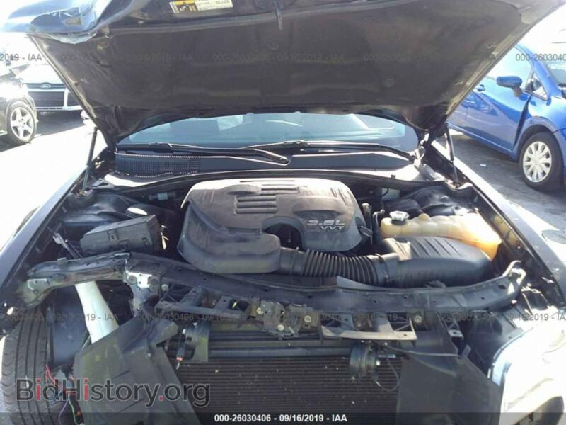 2016 Chrysler 300C (VIN 2C3CCAEG3GH328569) — photo 10 of 10