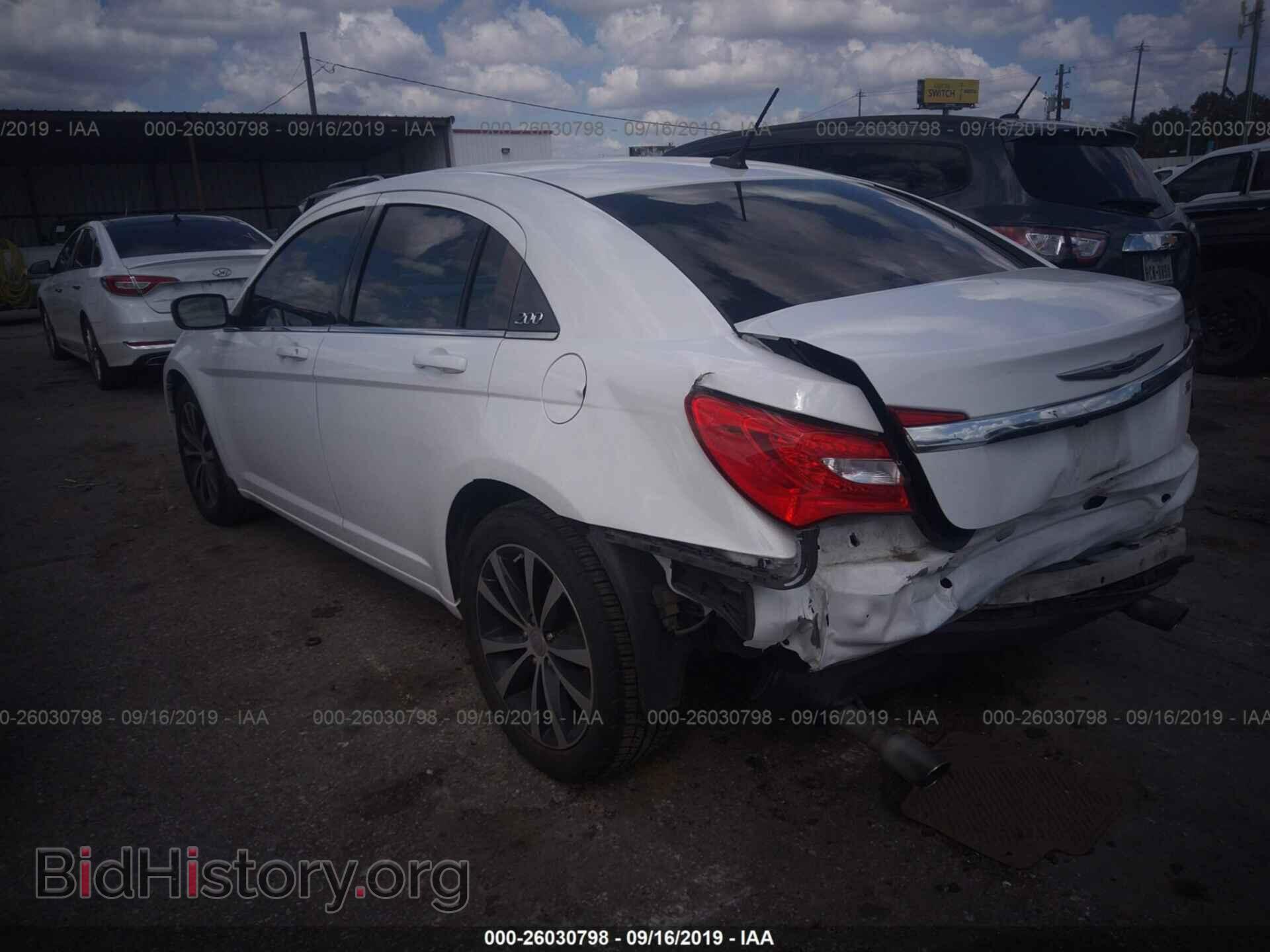 2013 CHRYSLER 200 - VIN: 1C3CCBBG9DN770799 - Photo 3