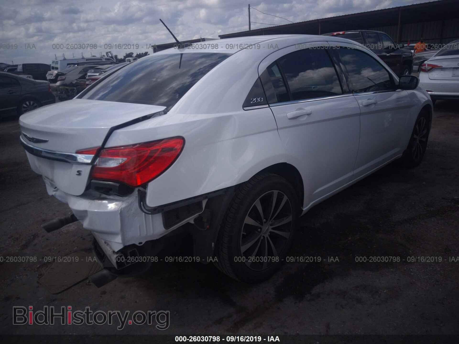 2013 CHRYSLER 200 - VIN: 1C3CCBBG9DN770799 - Photo 4