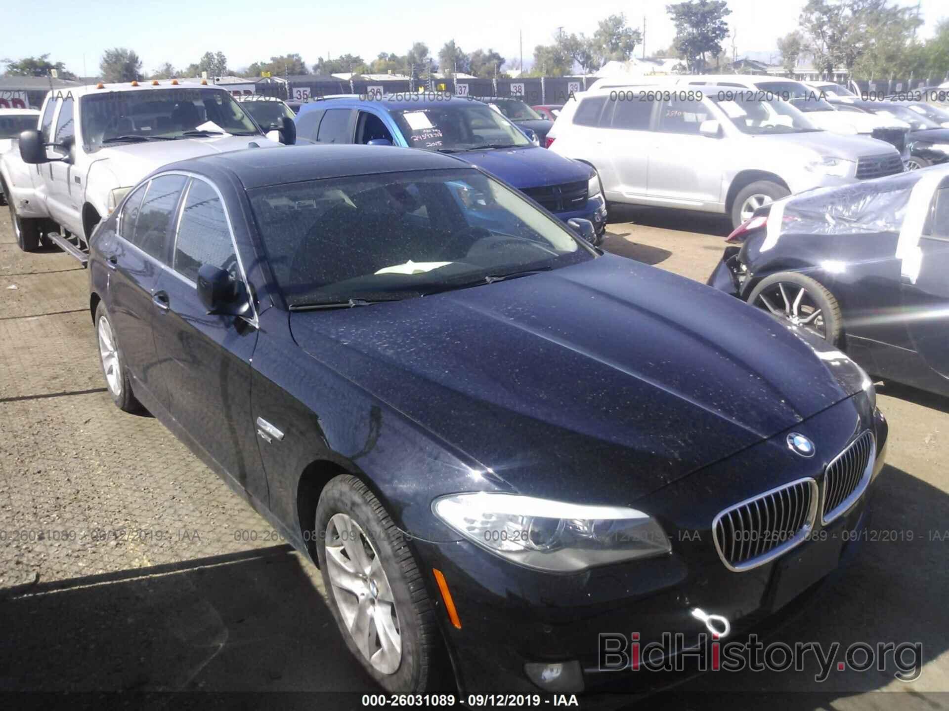 Photo WBAXH5C5XCDW02121 - BMW 528 2012