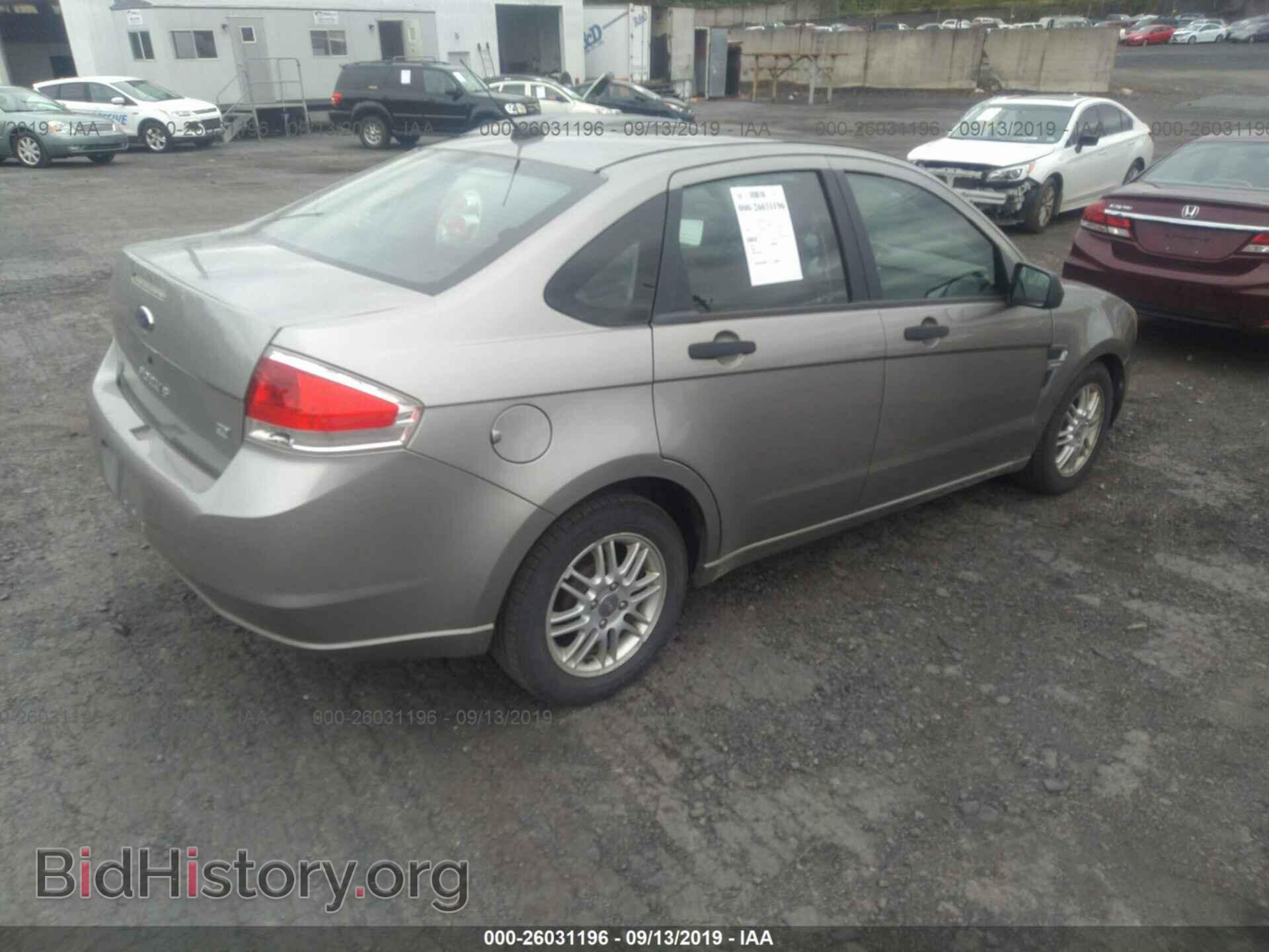 2008 FORD FOCUS - VIN: 1FAHP35N18W266162 - Фото 4
