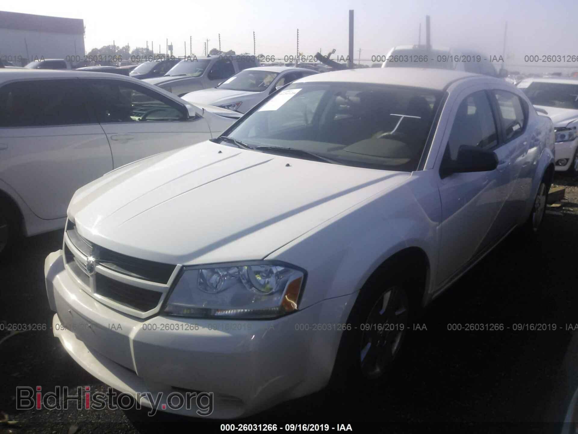 2010 DODGE AVENGER - VIN: 1B3CC4FB1AN182382 - Фото 2