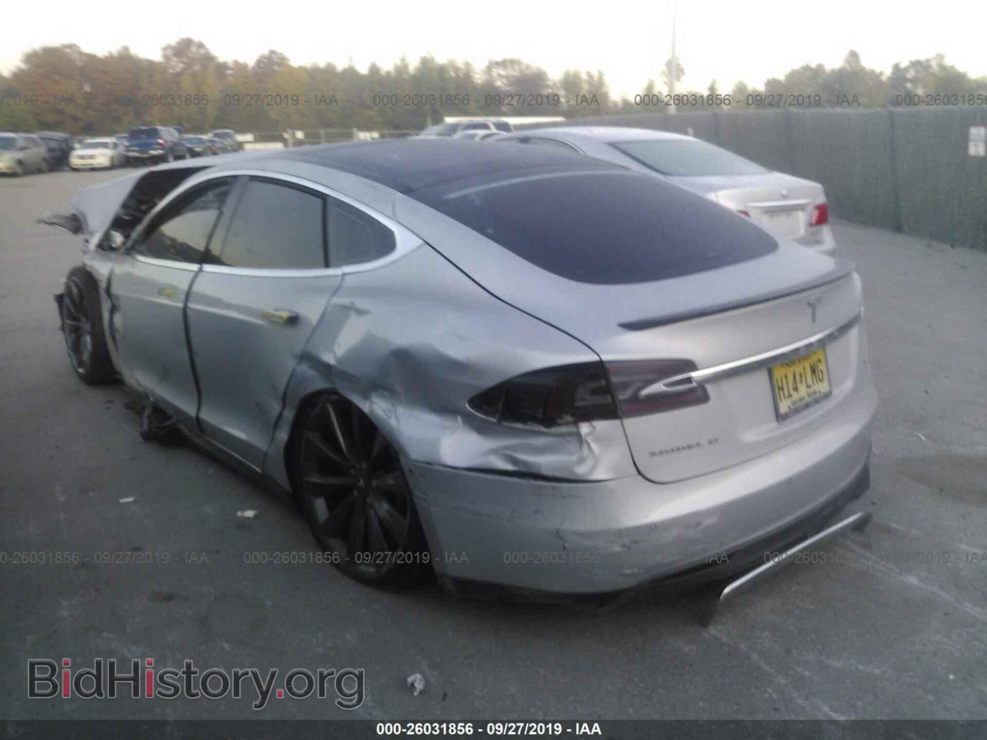 2014 TESLA MODEL S - VIN: 5YJSA1H14EFP32438 - Фото 3