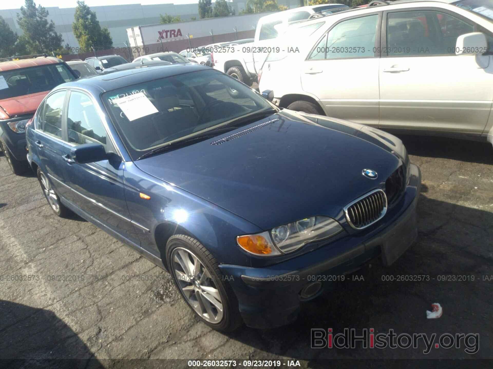 Photo WBAEW53413PN30146 - BMW 330 2003