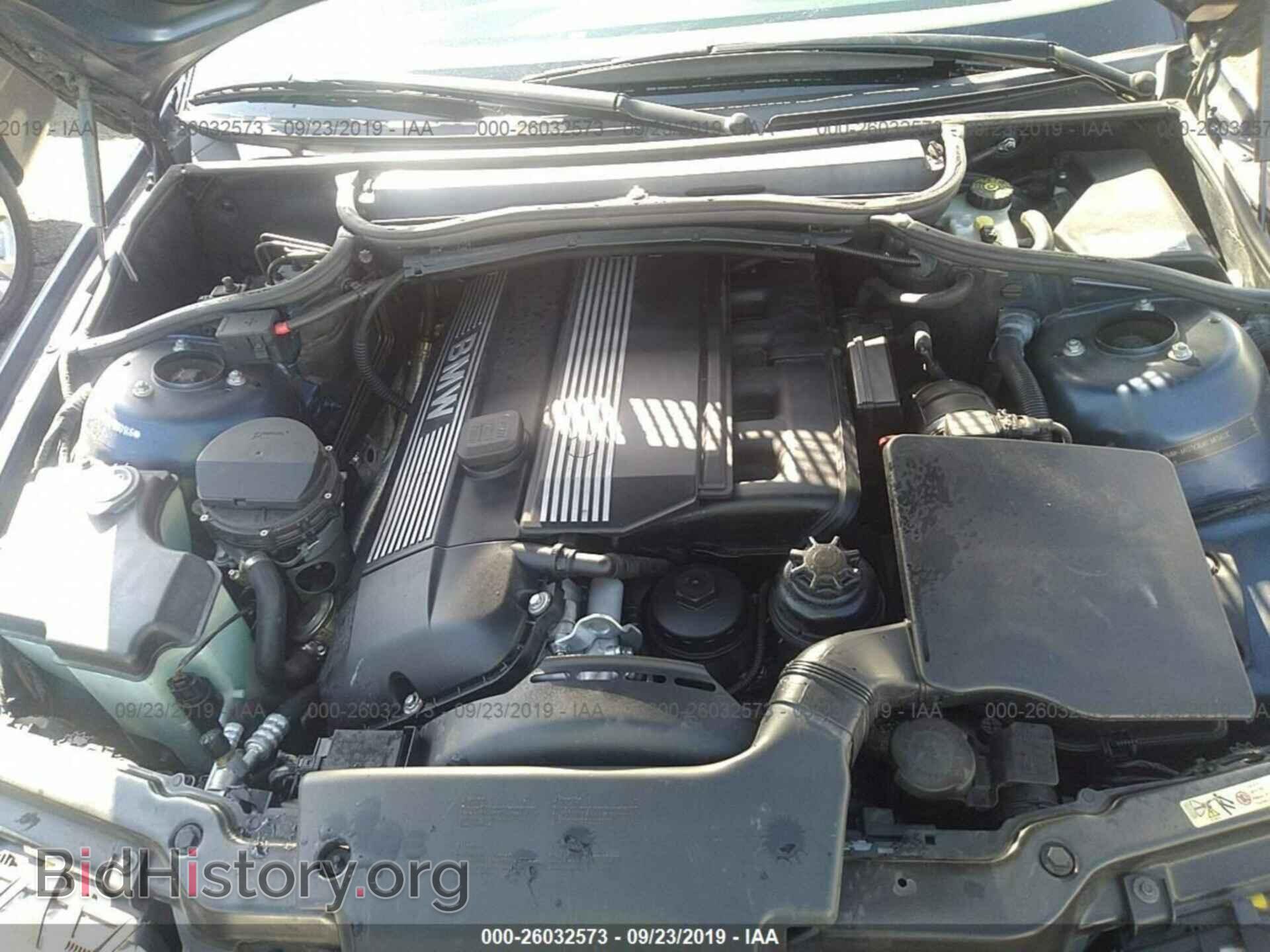 2003 BMW 330 - VIN: WBAEW53413PN30146 - Фото 10