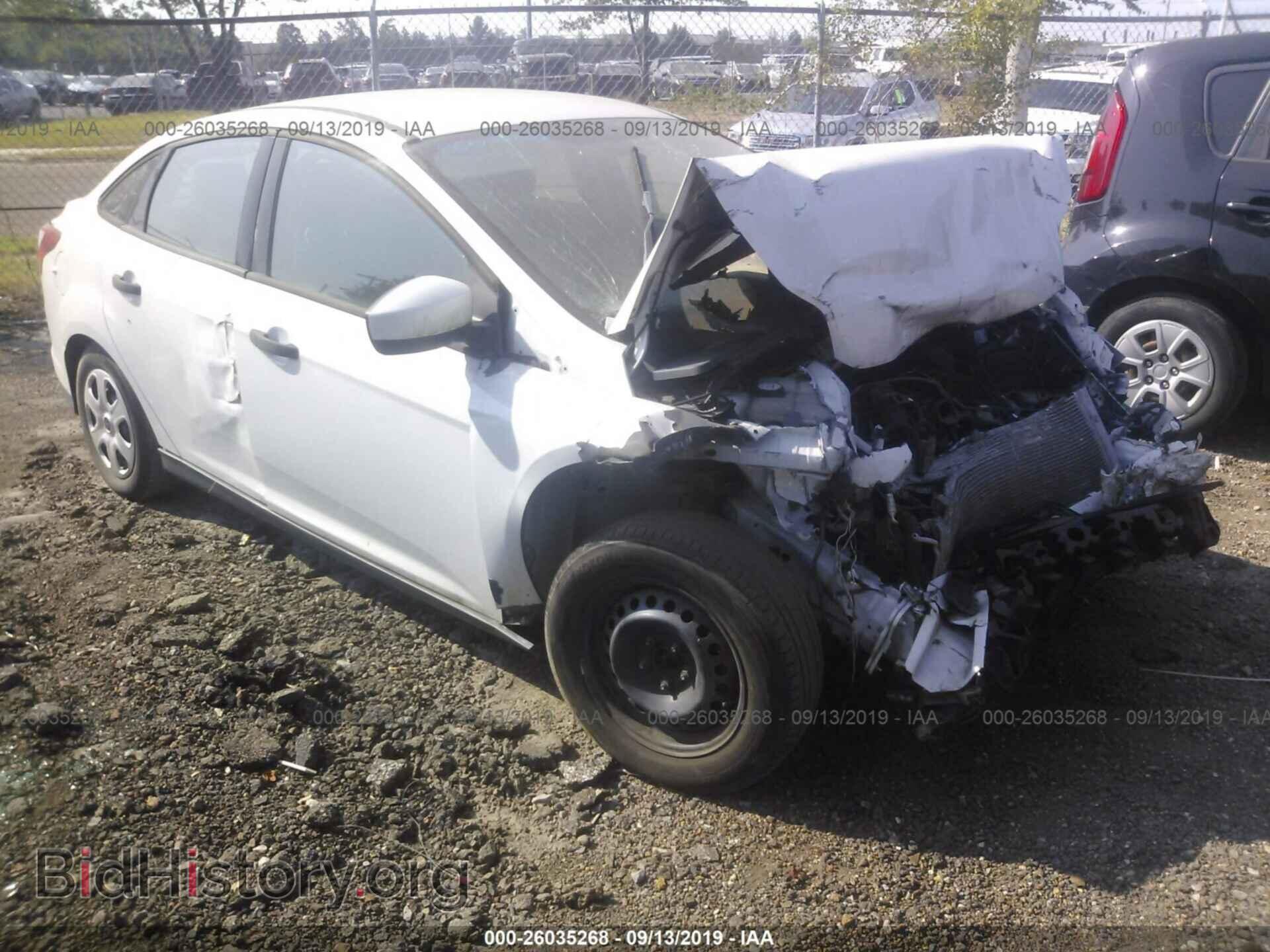 Photo 1FAHP3E28CL344582 - FORD FOCUS 2012