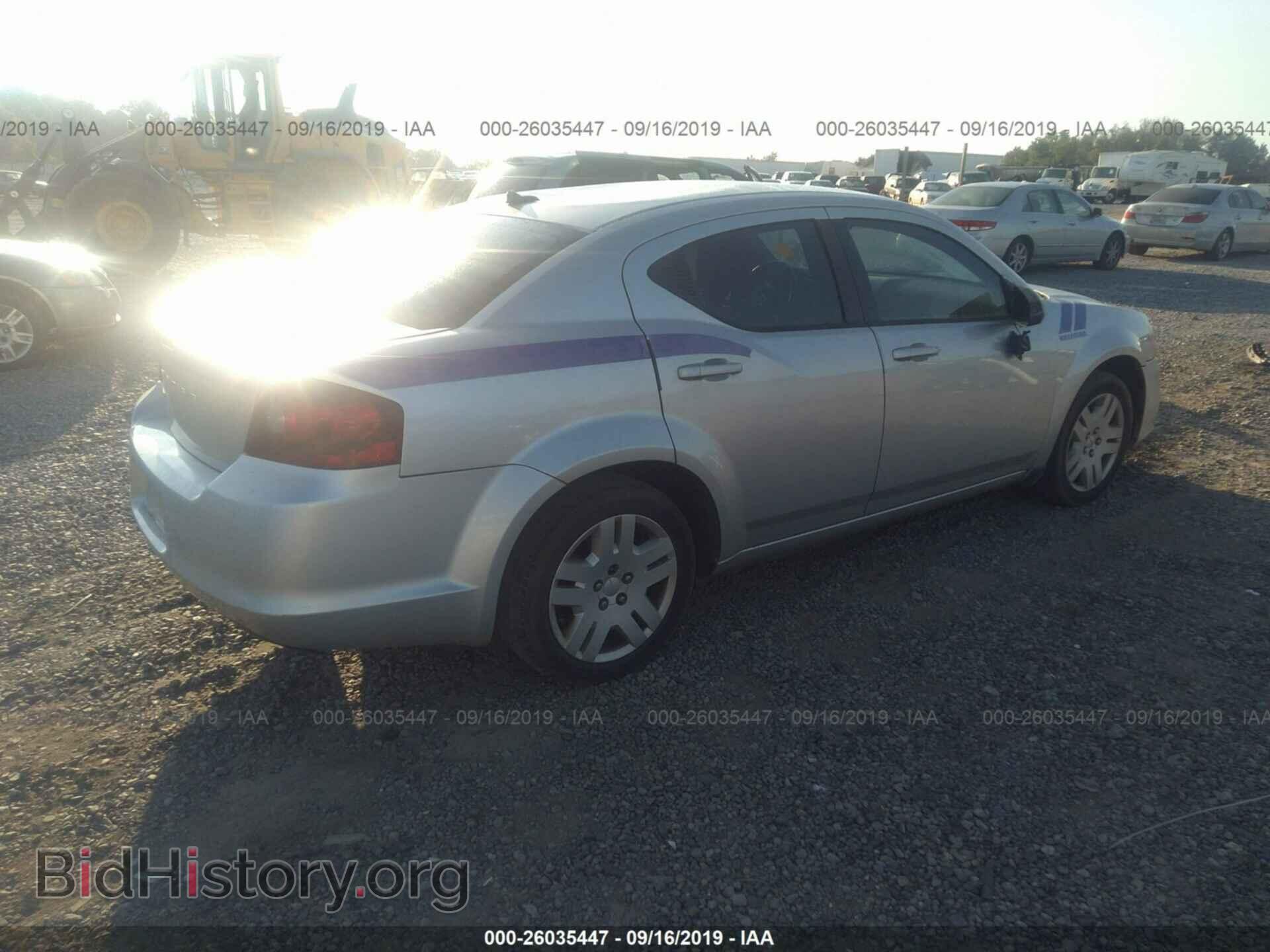 2011 DODGE AVENGER - VIN: 1B3BD4FB5BN566093 - Photo 4