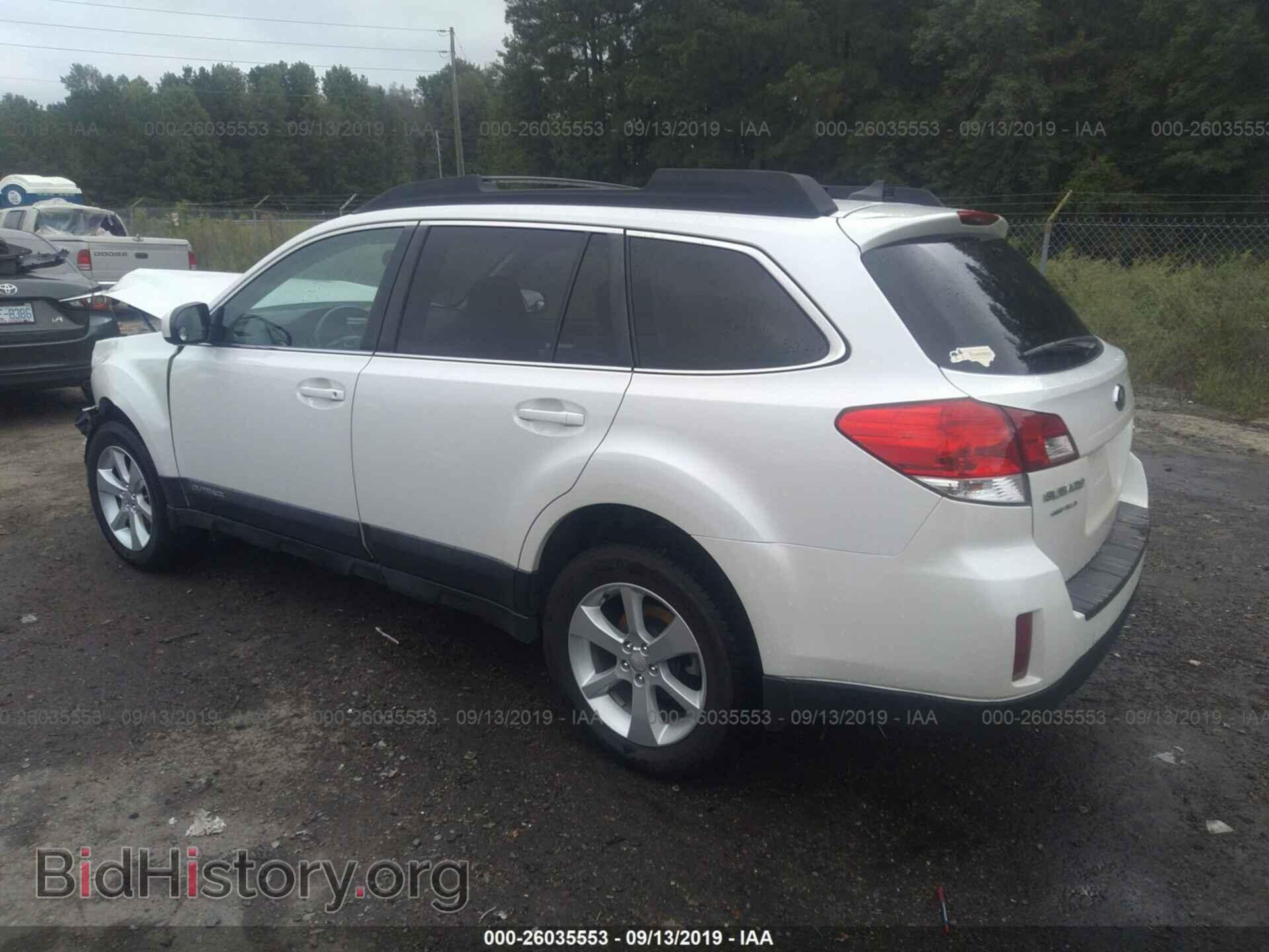 2014 SUBARU OUTBACK - VIN: 4S4BRCCC2E3230503 - Фото 3