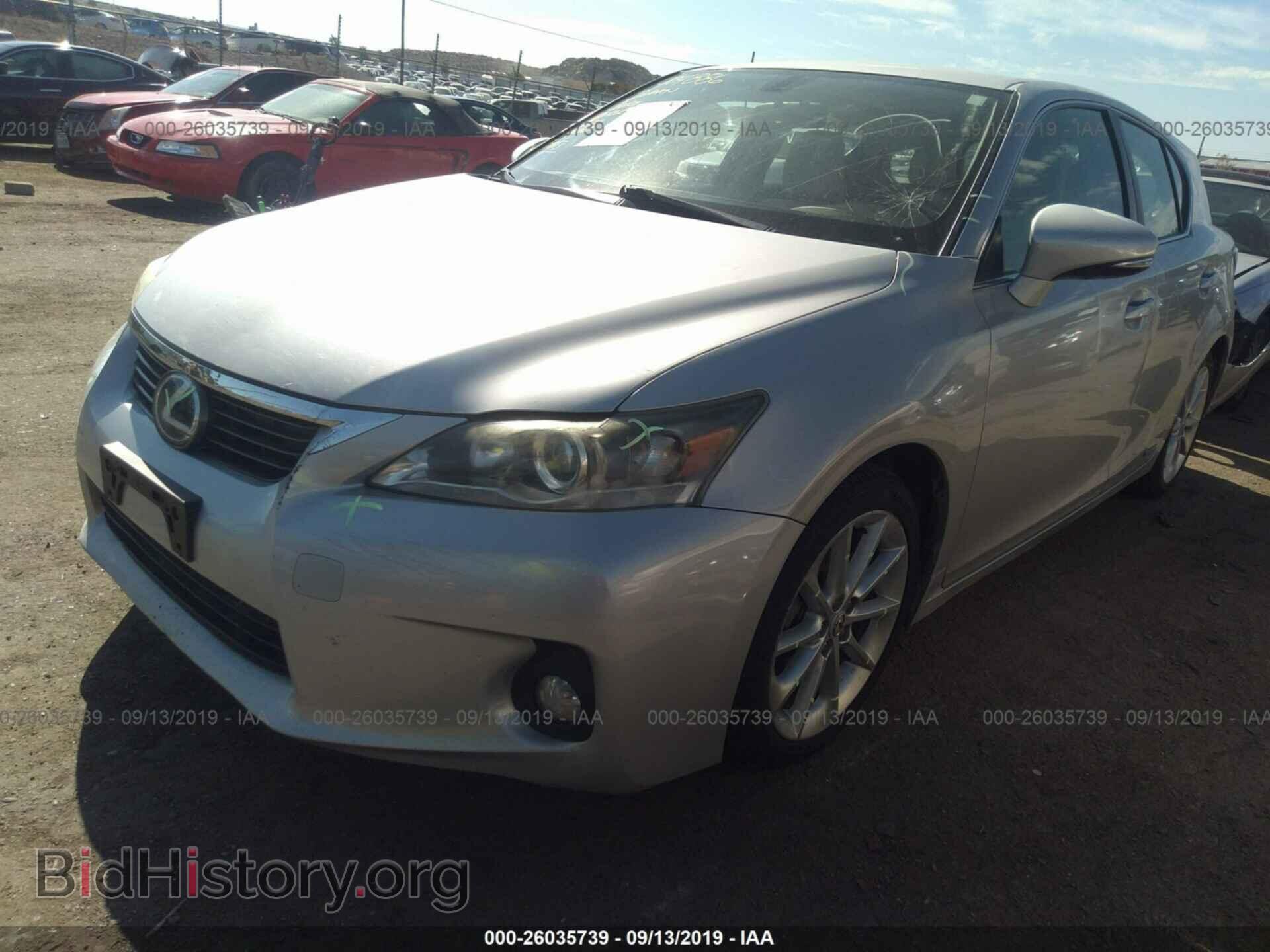 2011 LEXUS CT - VIN: JTHKD5BH6B2007182 - Фото 2
