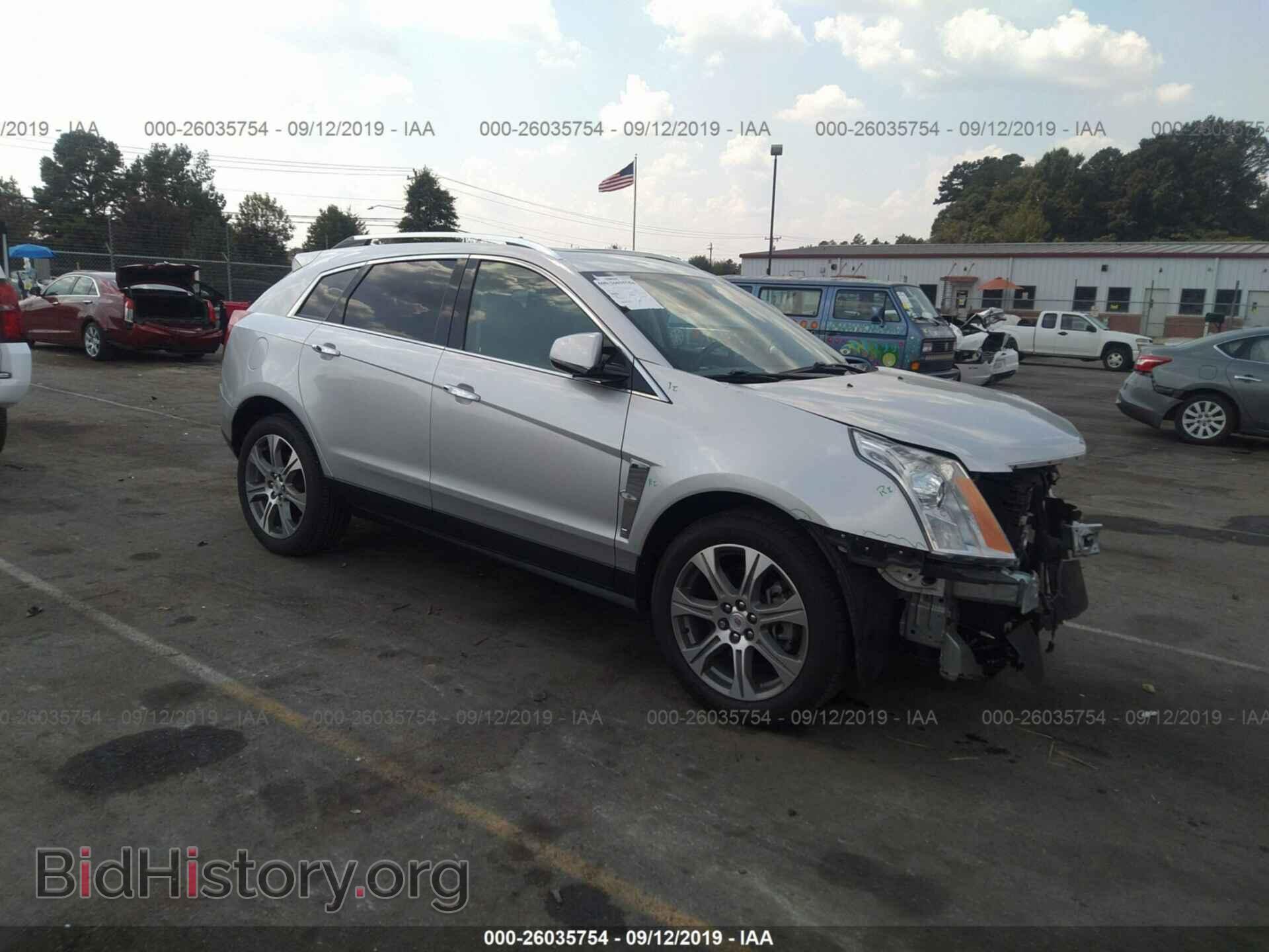 Photo 3GYFNBE38CS635890 - CADILLAC SRX 2012