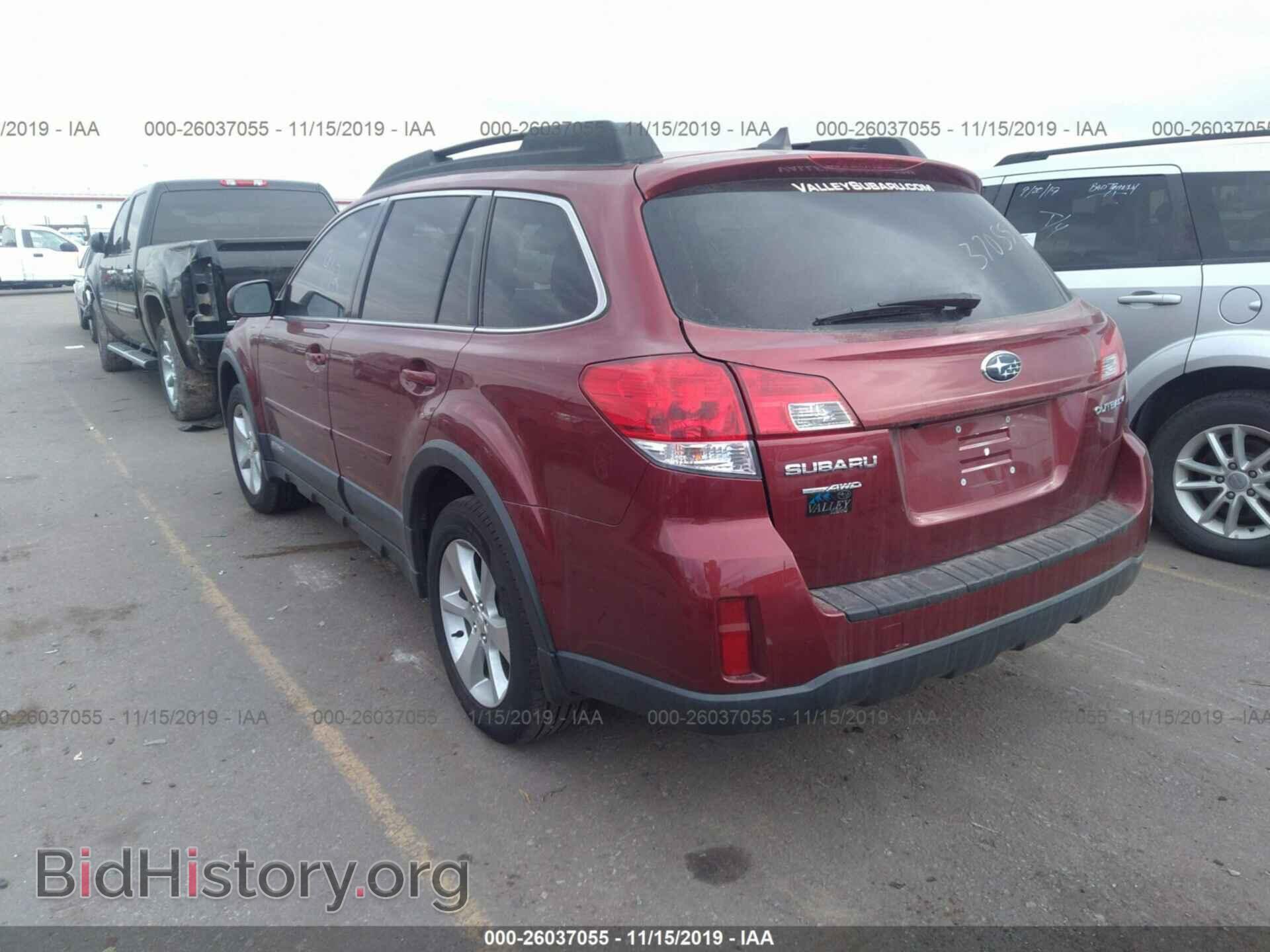 2014 Subaru Outback - VIN: 4S4BRCLC8E3260623 - Фото 3