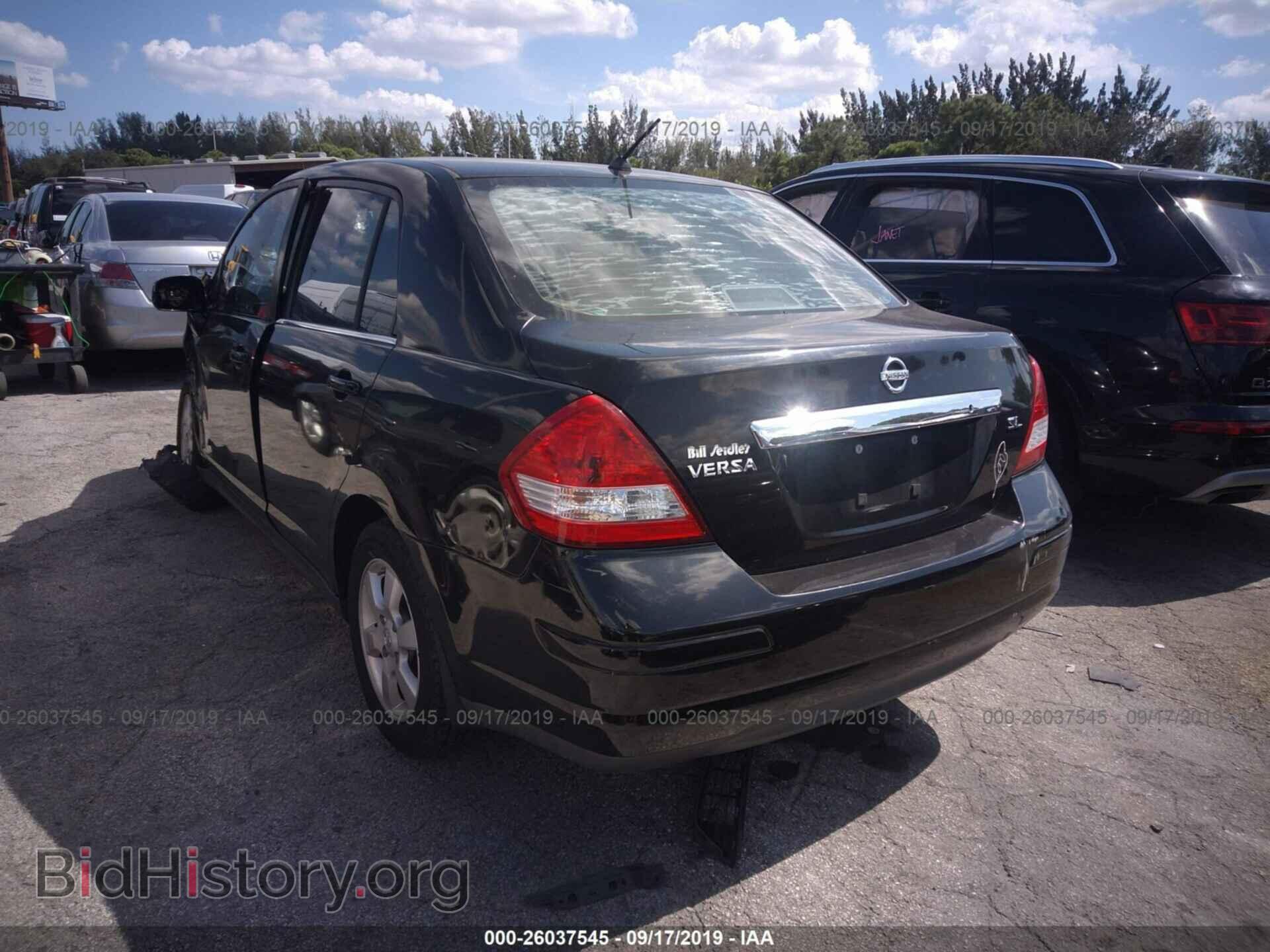 2007 NISSAN VERSA - VIN: 3N1BC11E37L438298 - Фото 3
