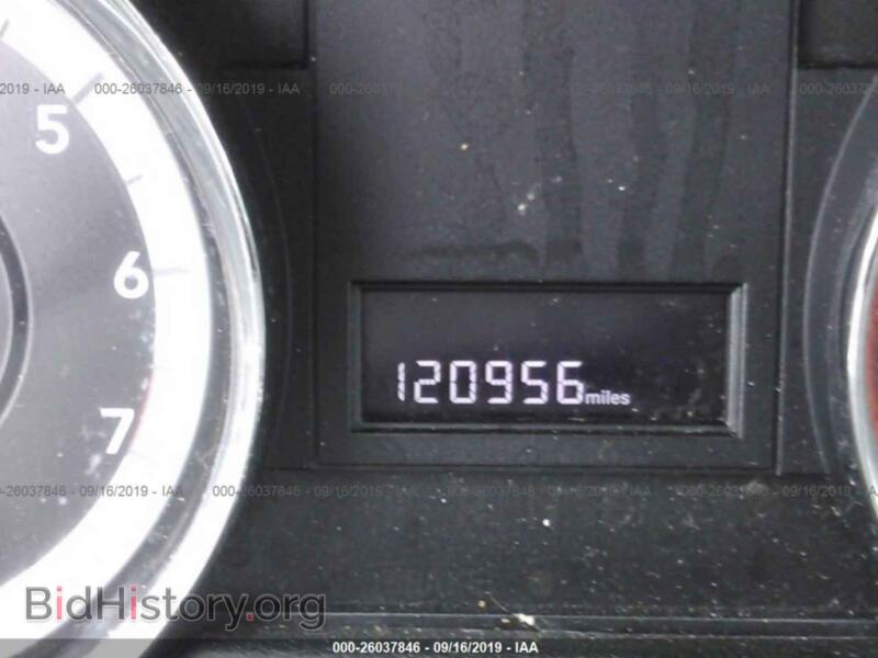 2011 Dodge GRAND CARAVAN (VIN 2D4RN4DG6BR601870) — photo 7 of 10