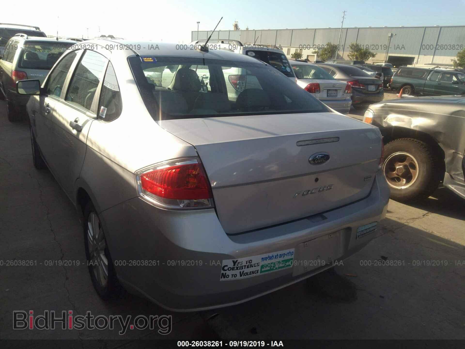 2009 FORD FOCUS - VIN: 1FAHP37N29W266055 - Photo 3