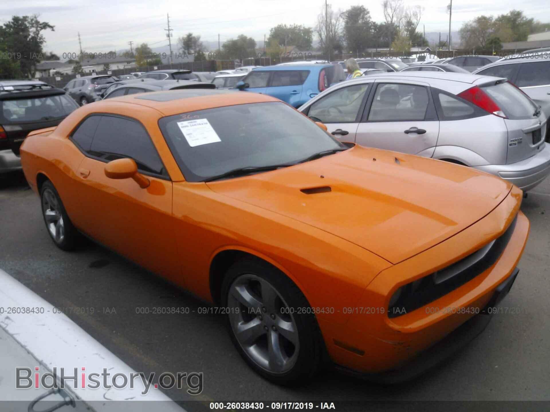 Photo 2C3CDYAG1CH148092 - DODGE CHALLENGER 2012