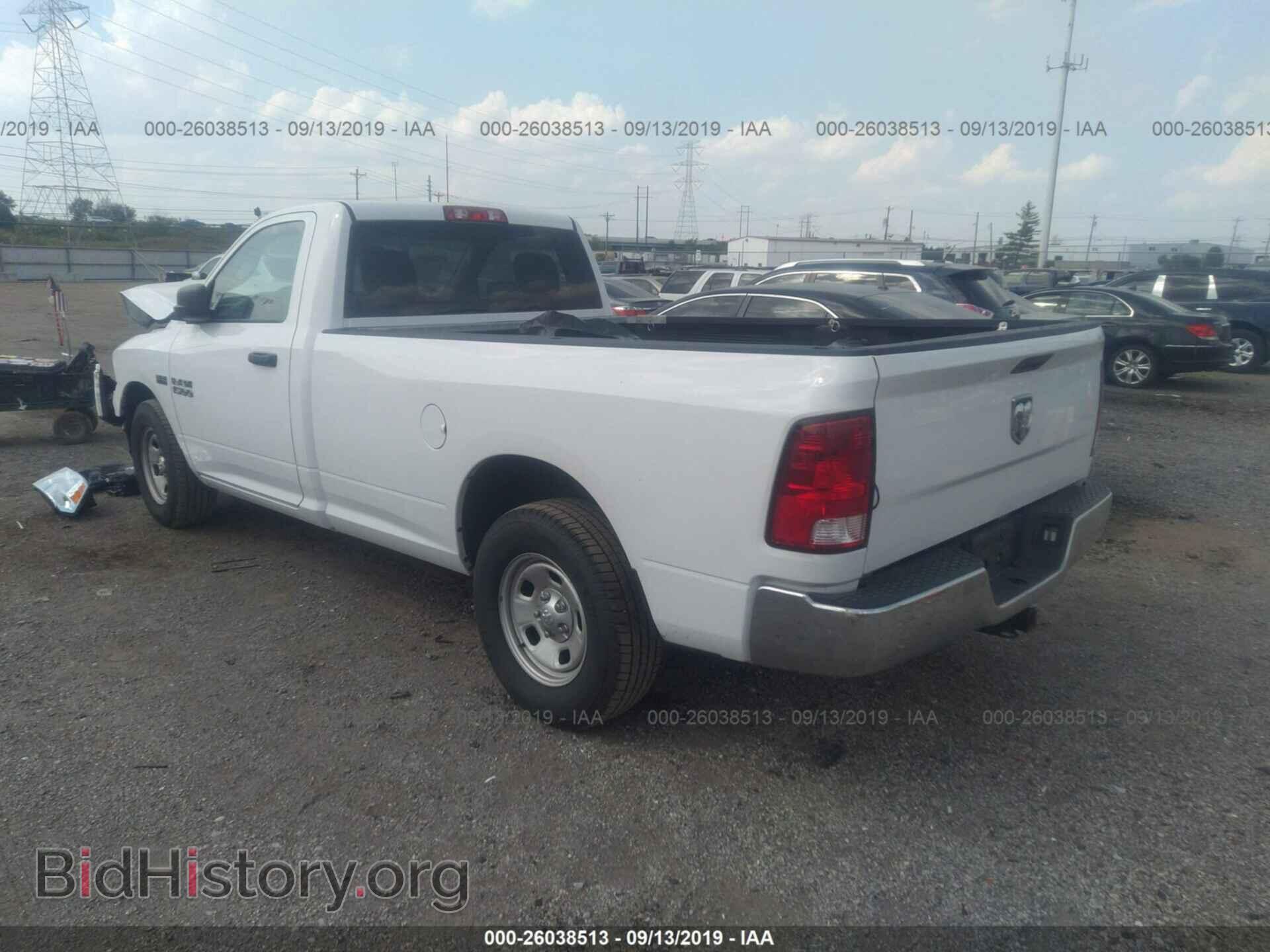 2017 RAM 1500 - VIN: 3C6JR6DT7HG677174 - Фото 3