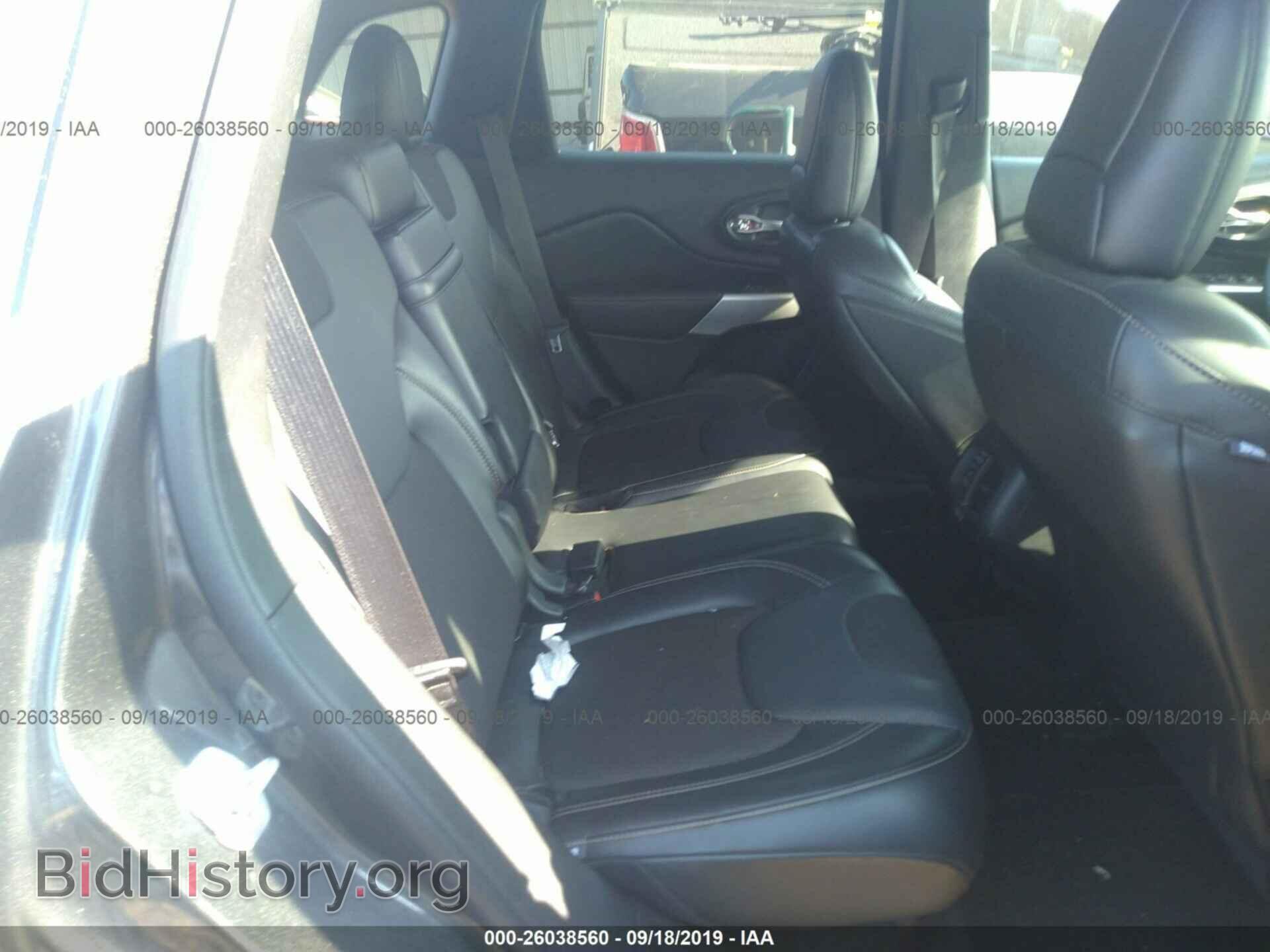 2018 JEEP CHEROKEE - VIN: 1C4PJLLB8JD542676 - Фото 8