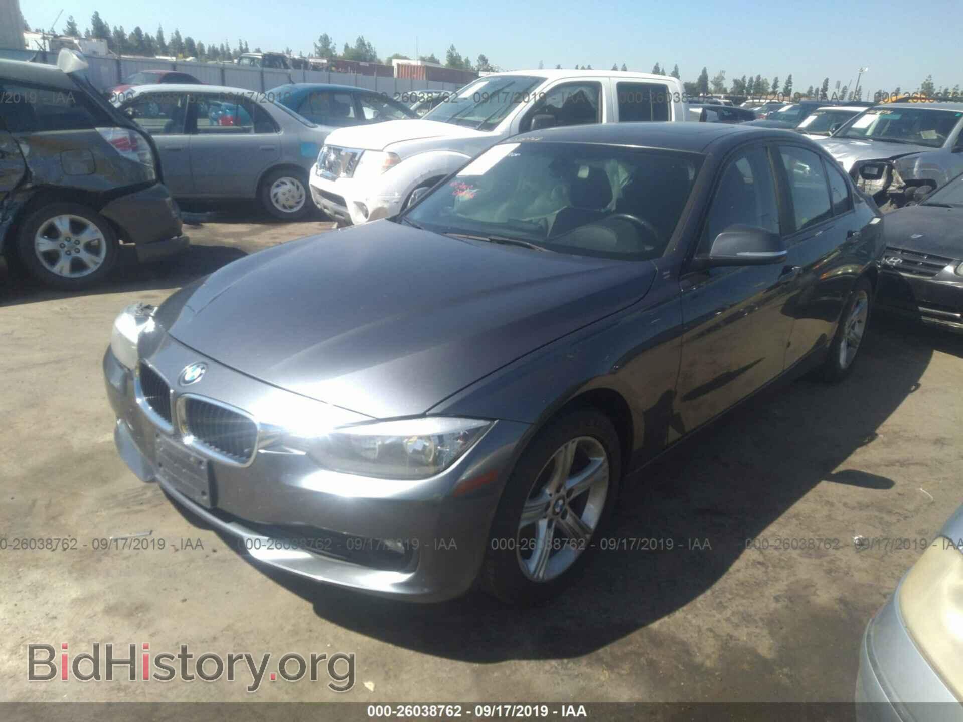 2014 BMW 320 - VIN: WBA3B1C57EPV79780 - Photo 2