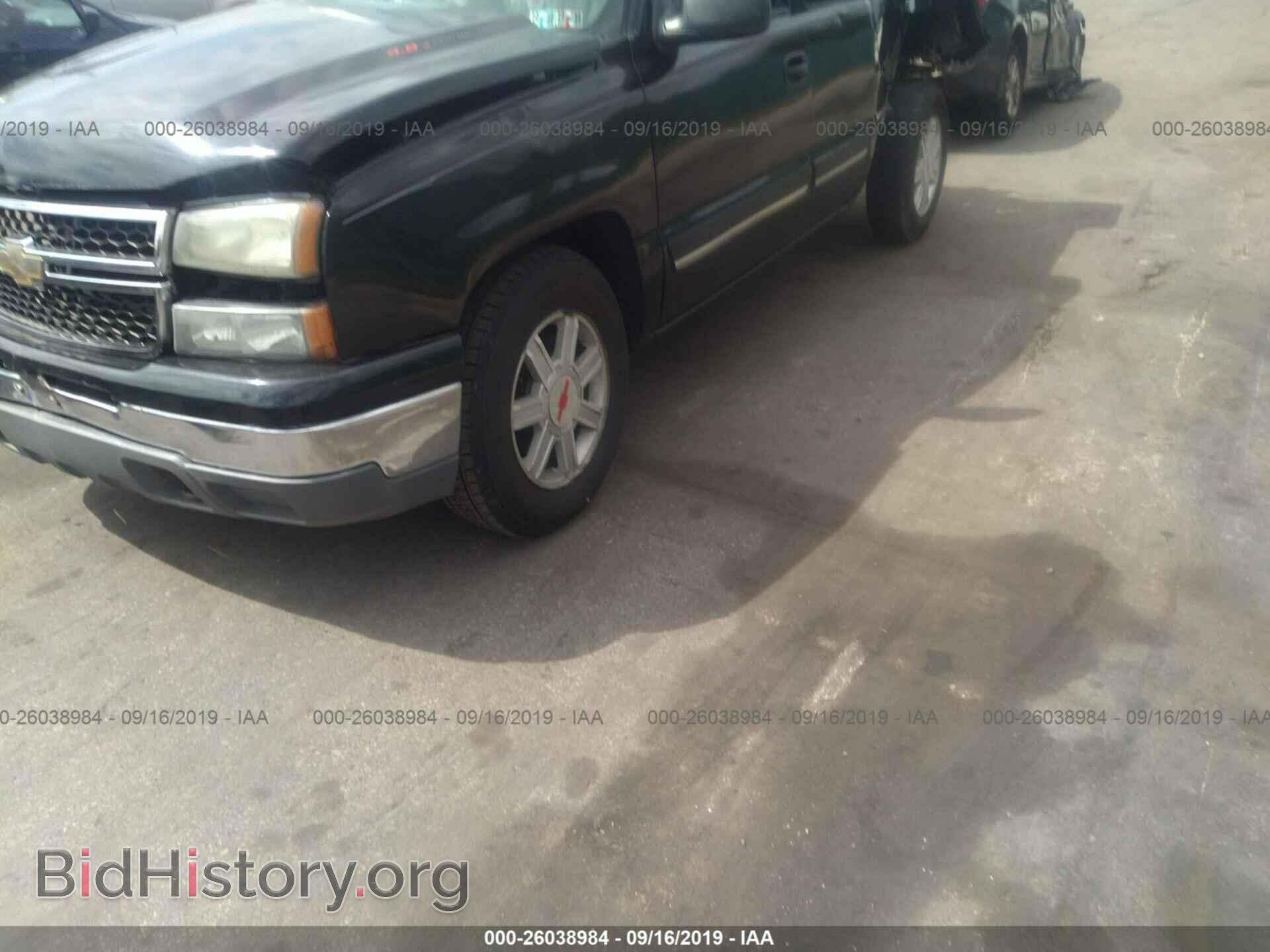 2006 CHEVROLET SILVERADO - VIN: 2GCEC19V361112029 - Photo 2