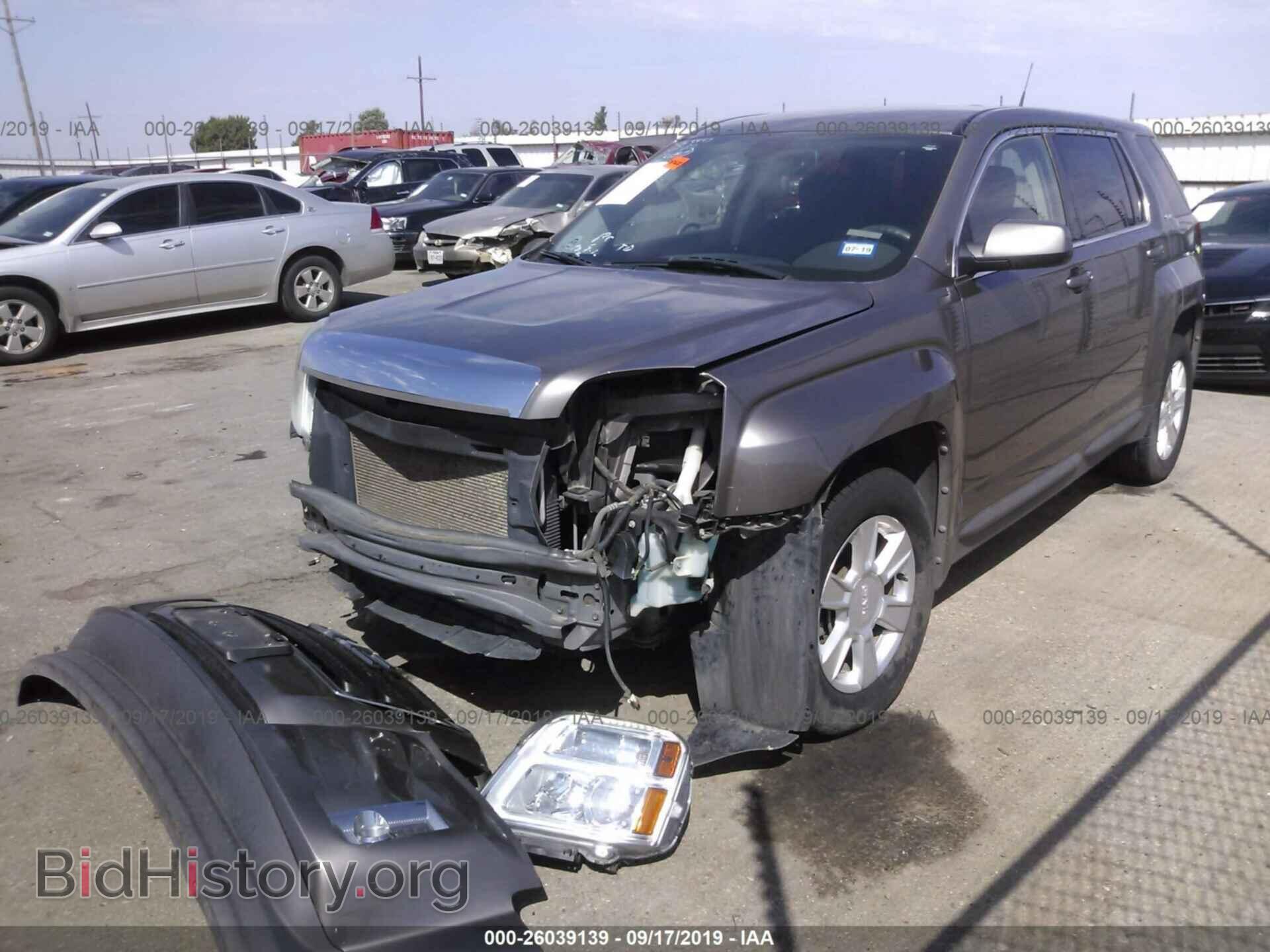 2011 GMC TERRAIN - VIN: 2CTALMEC3B6323186 - Photo 2