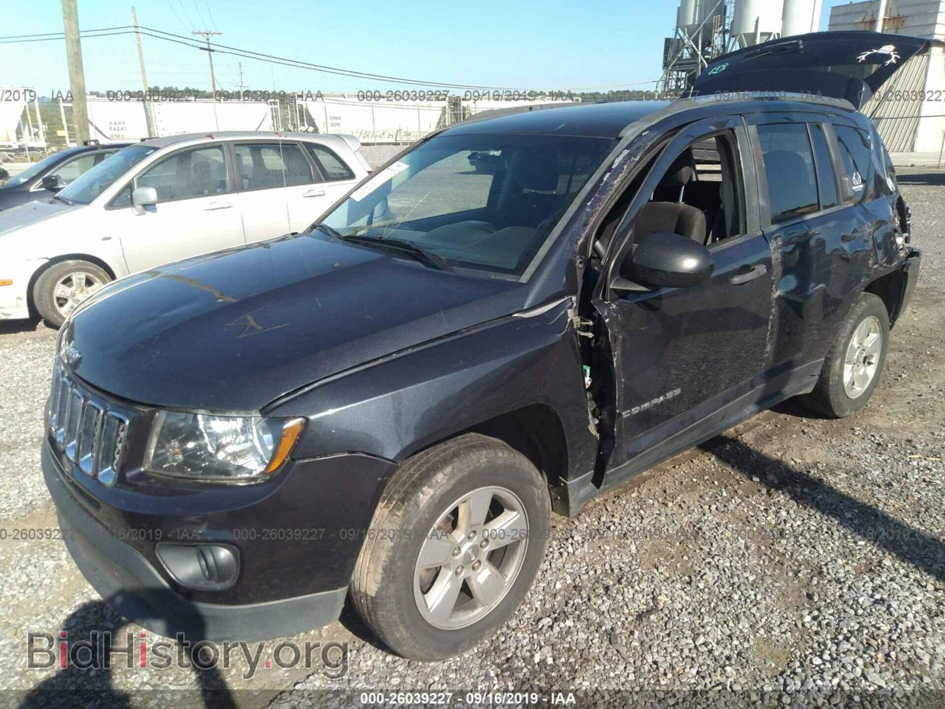 2014 JEEP COMPASS - VIN: 1C4NJCBA0ED699303 - Photo 2
