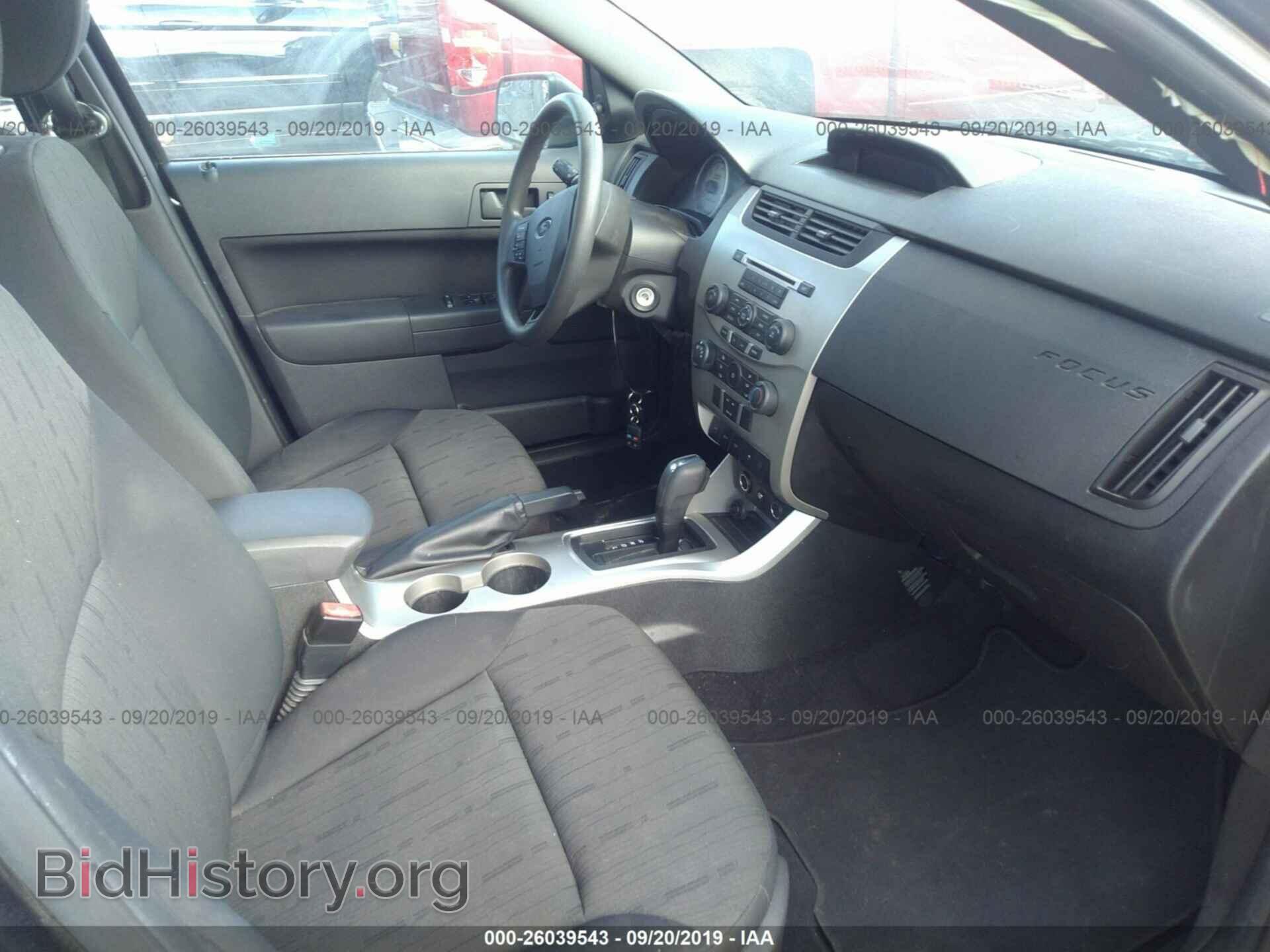 2011 FORD FOCUS - VIN: 1FAHP3FN2BW149647 - Фото 5