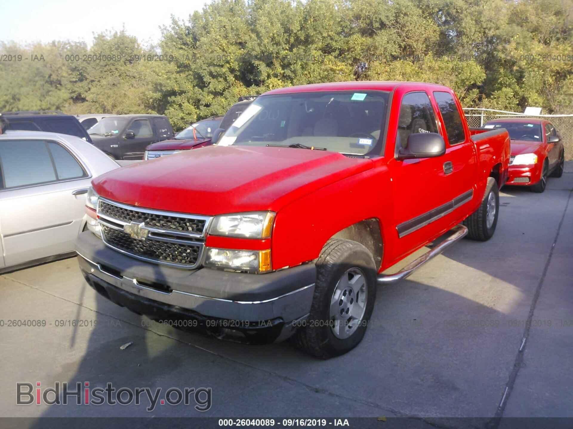 2006 CHEVROLET SILVERADO - VIN: 1GCEC19T66Z132992 - Фото 2