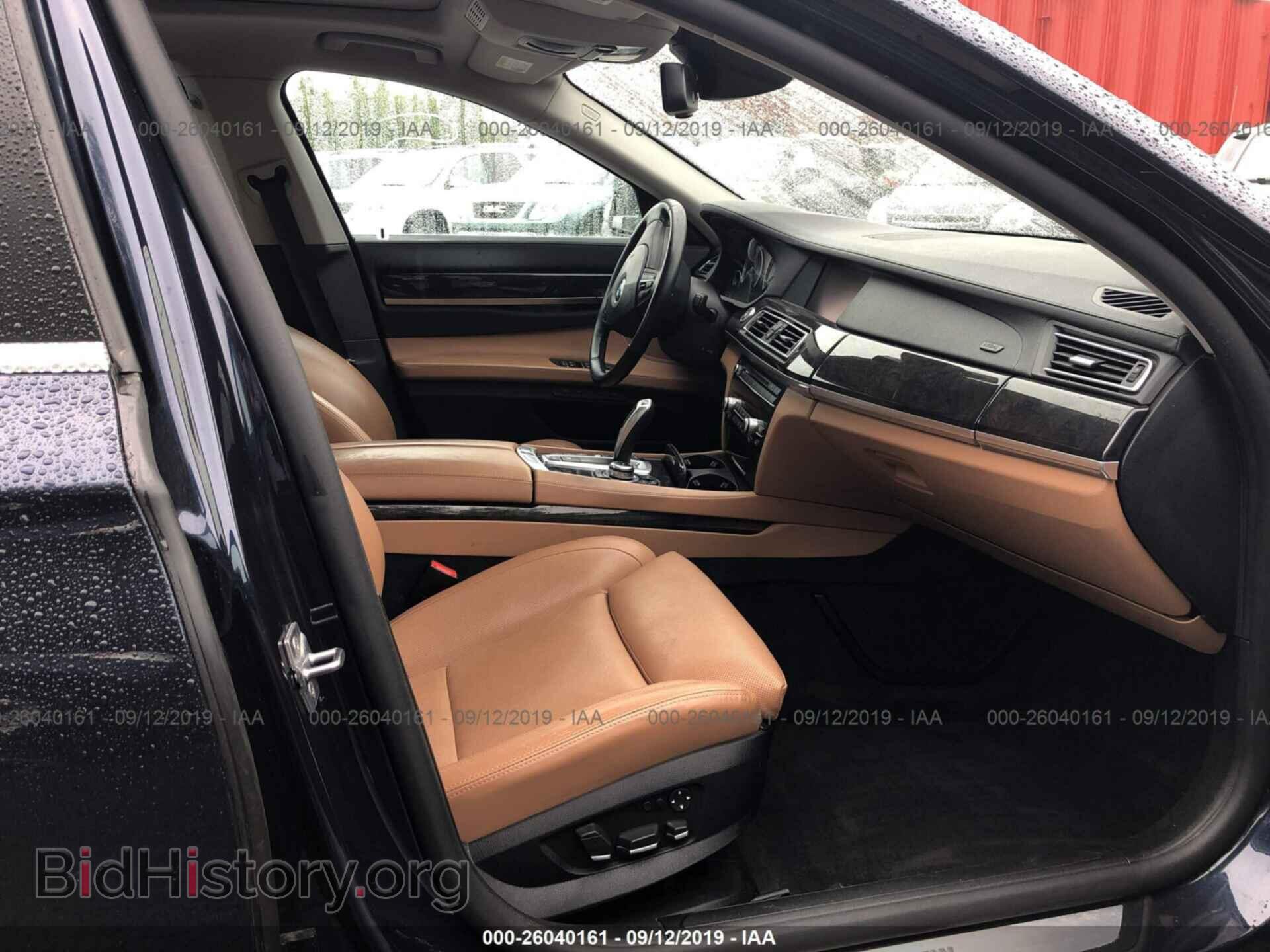 2011 BMW 750 - VIN: WBAKC8C52BC433291 - Фото 5