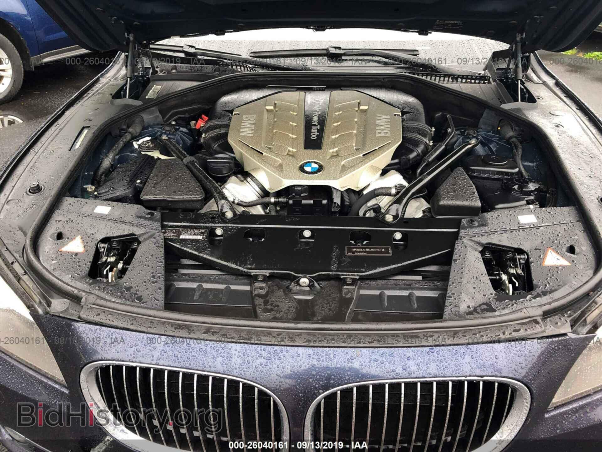 2011 BMW 750 - VIN: WBAKC8C52BC433291 - Фото 10
