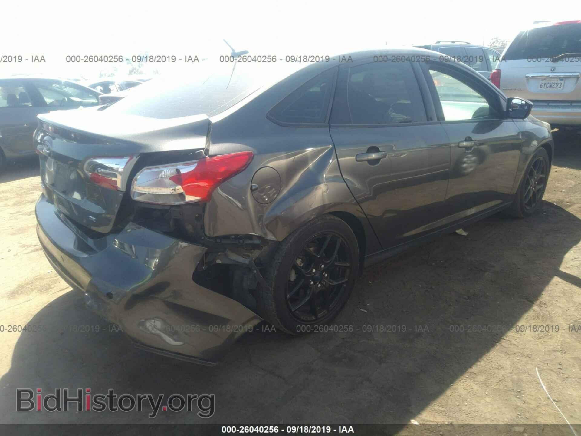 2016 FORD FOCUS - VIN: 1FADP3F22GL238468 - Photo 4