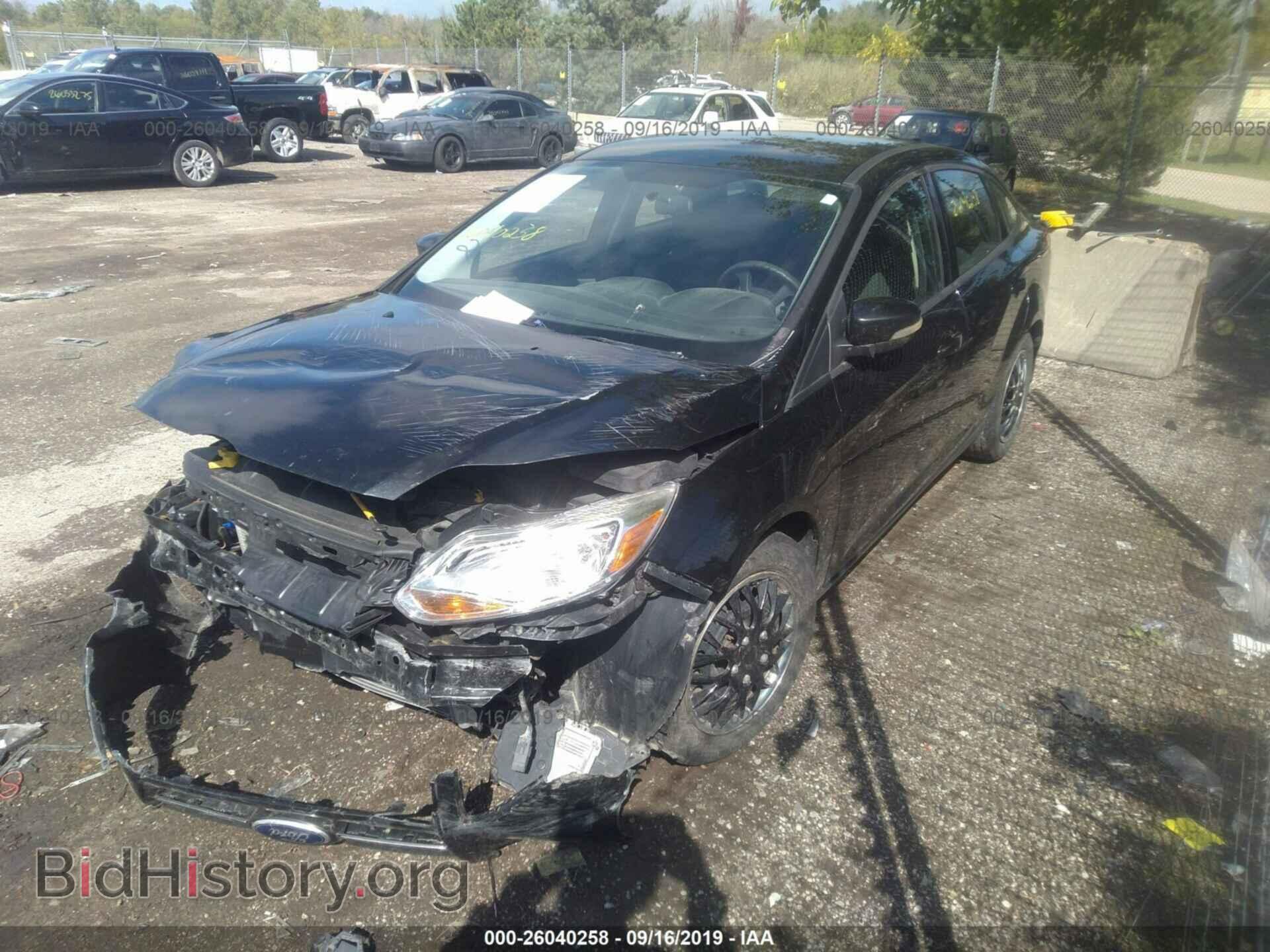 2013 FORD FOCUS - VIN: 1FADP3F26DL143066 - Фото 2