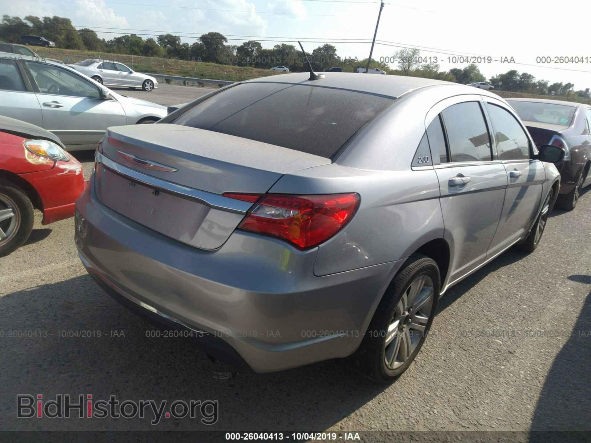 2013 CHRYSLER 200 - VIN: 1C3CCBBB4DN743496 - Фото 4