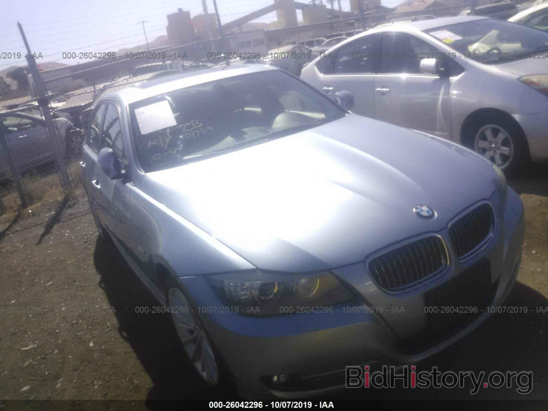 Photo WBAPN7C51BA949115 - BMW 335 2011