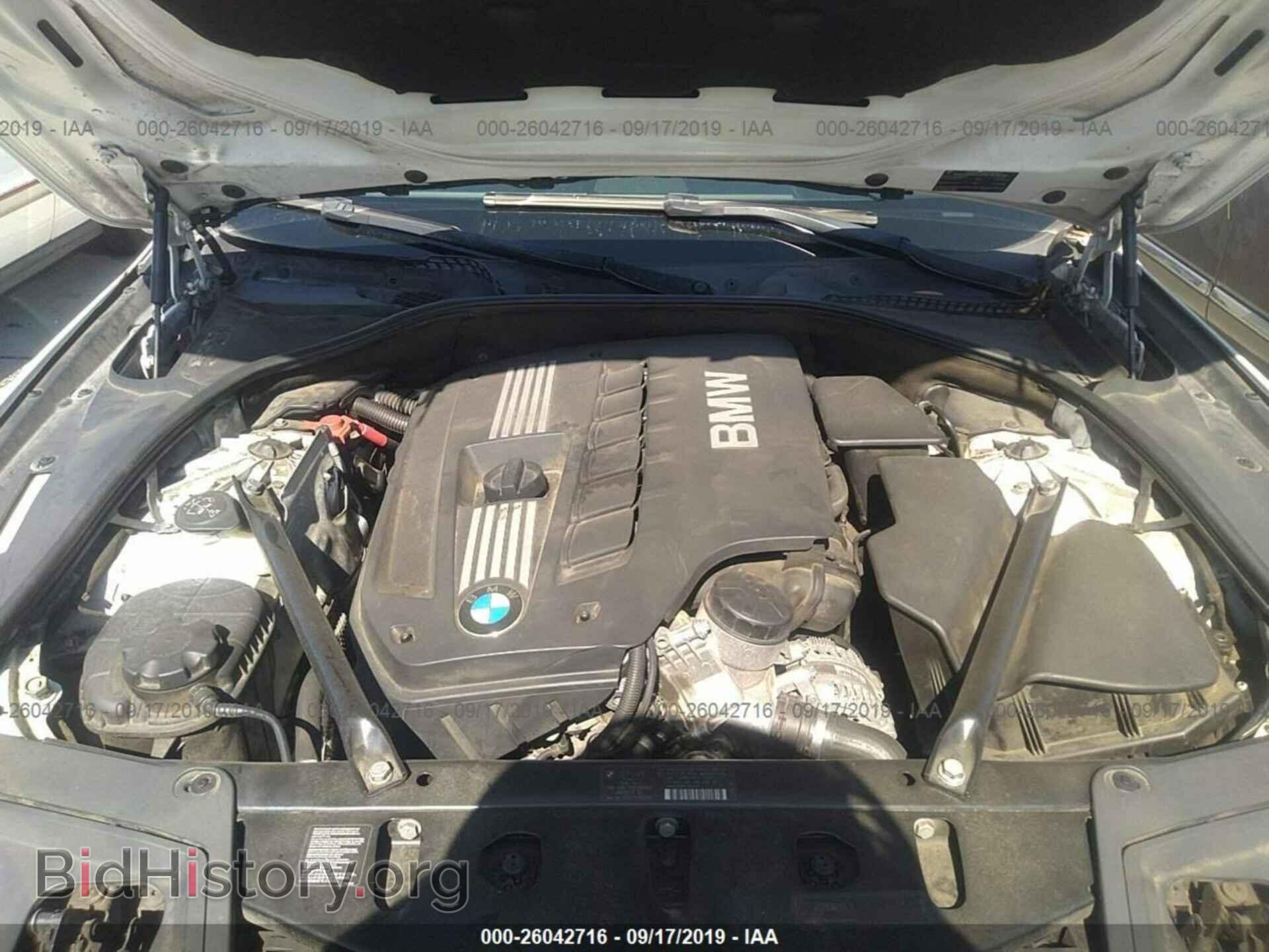 2011 BMW 528 - VIN: WBAFR1C50BC744242 - Фото 10