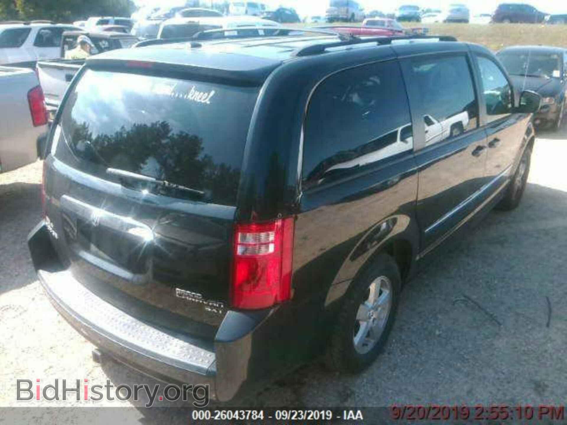 2010 DODGE GRAND CARAVAN - VIN: 2D4RN5D11AR209797 - Фото 2