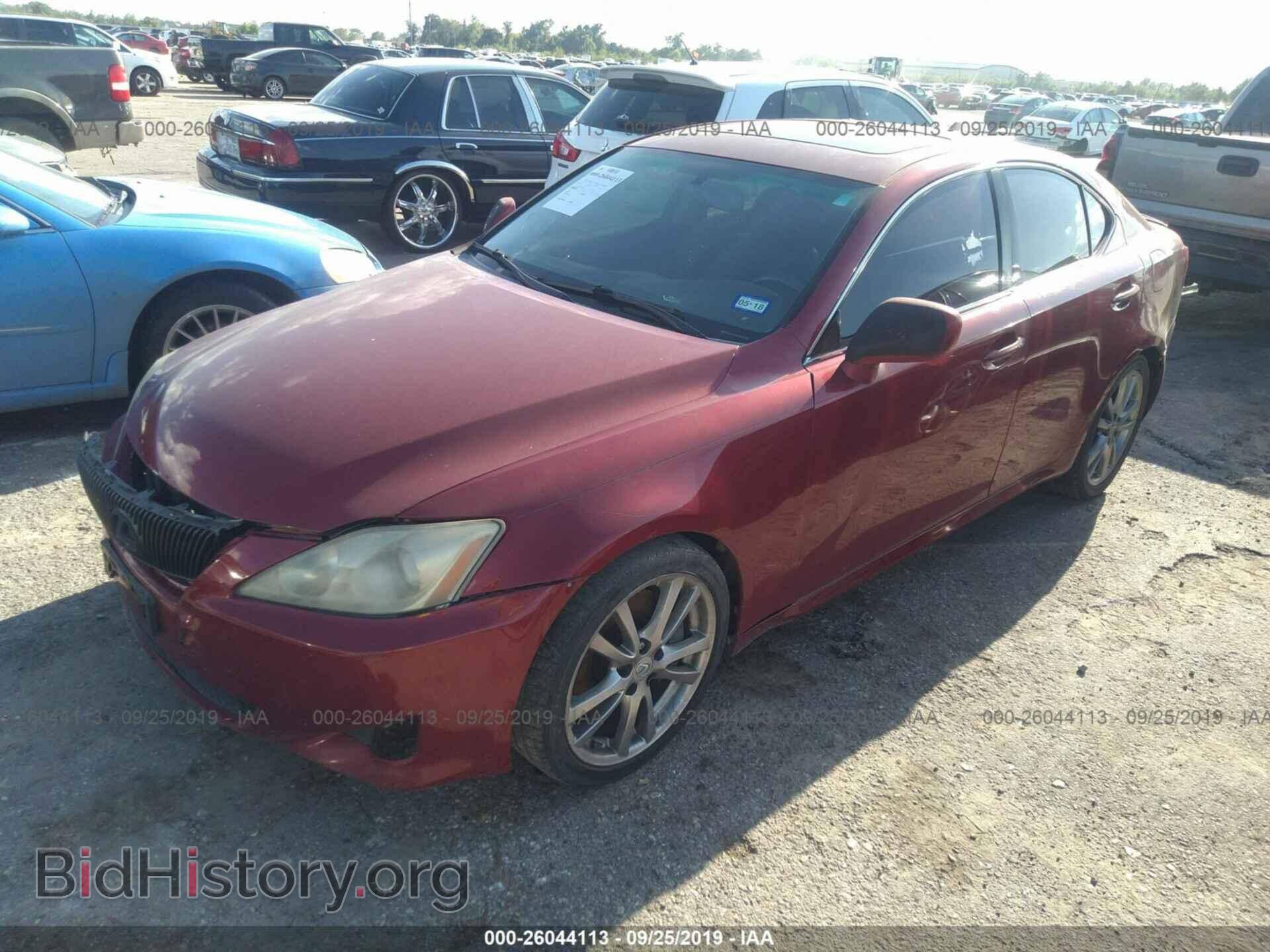 2007 LEXUS IS - VIN: JTHBE262072009695 - Photo 2