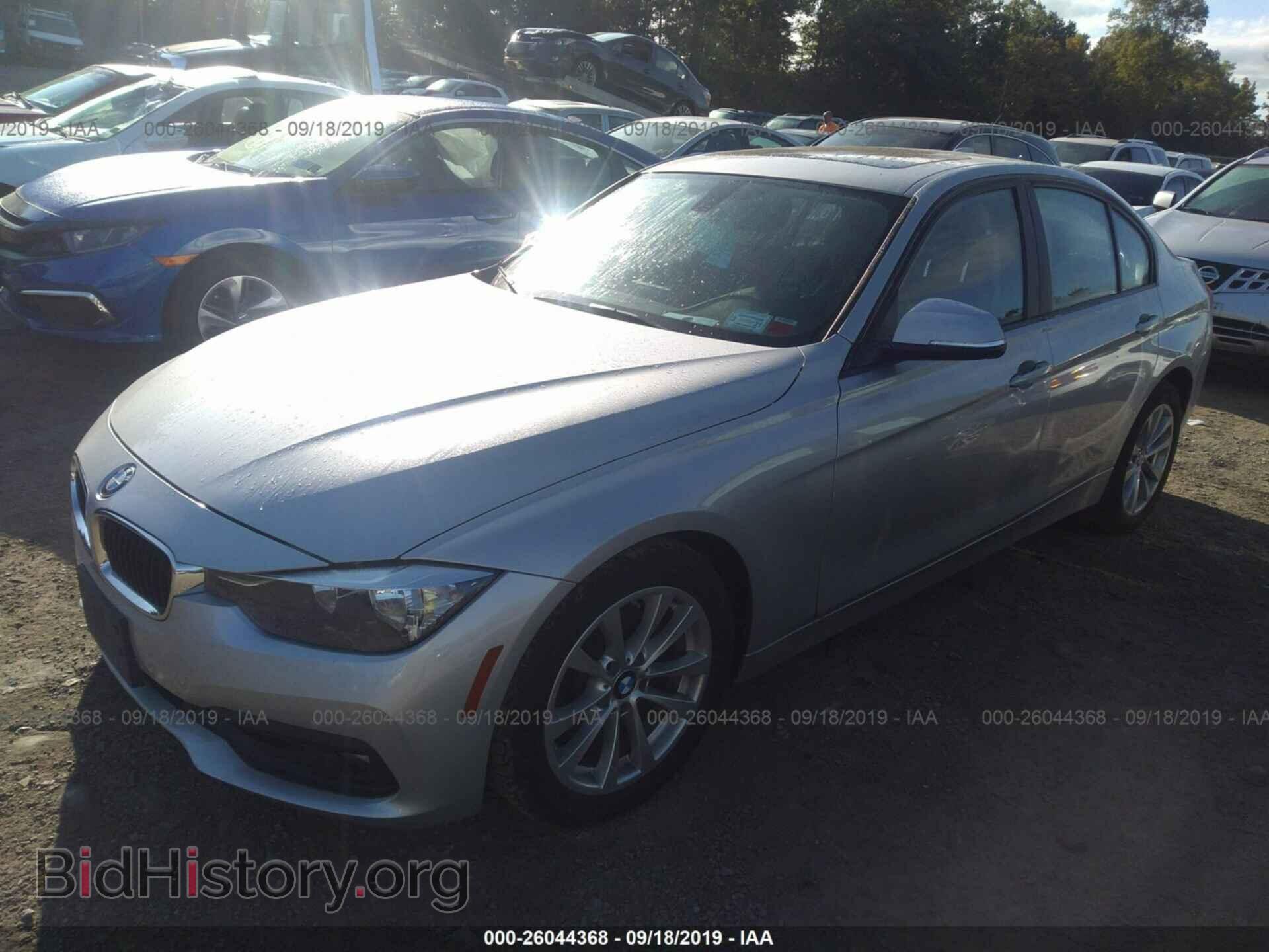 2016 BMW 320 - VIN: WBA8E5G5XGNU20622 - Photo 2