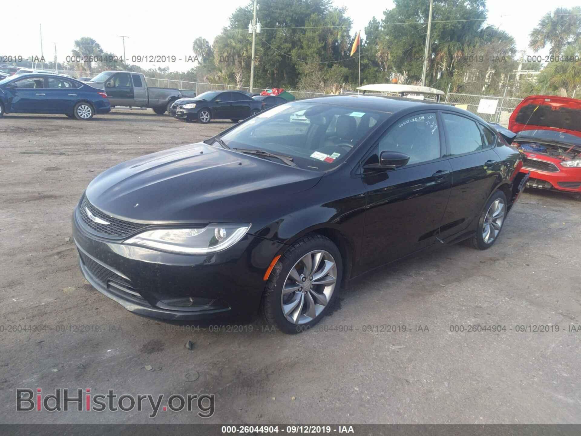 2015 CHRYSLER 200 - VIN: 1C3CCCDG7FN736432 - Фото 2