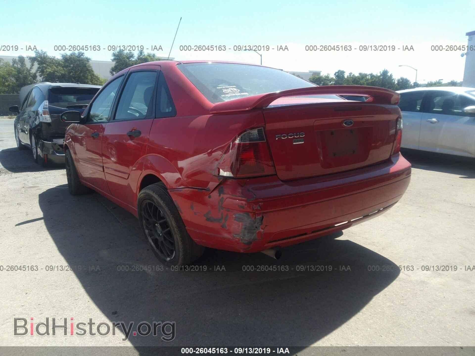 2007 FORD FOCUS - VIN: 1FAHP34N87W193405 - Фото 3