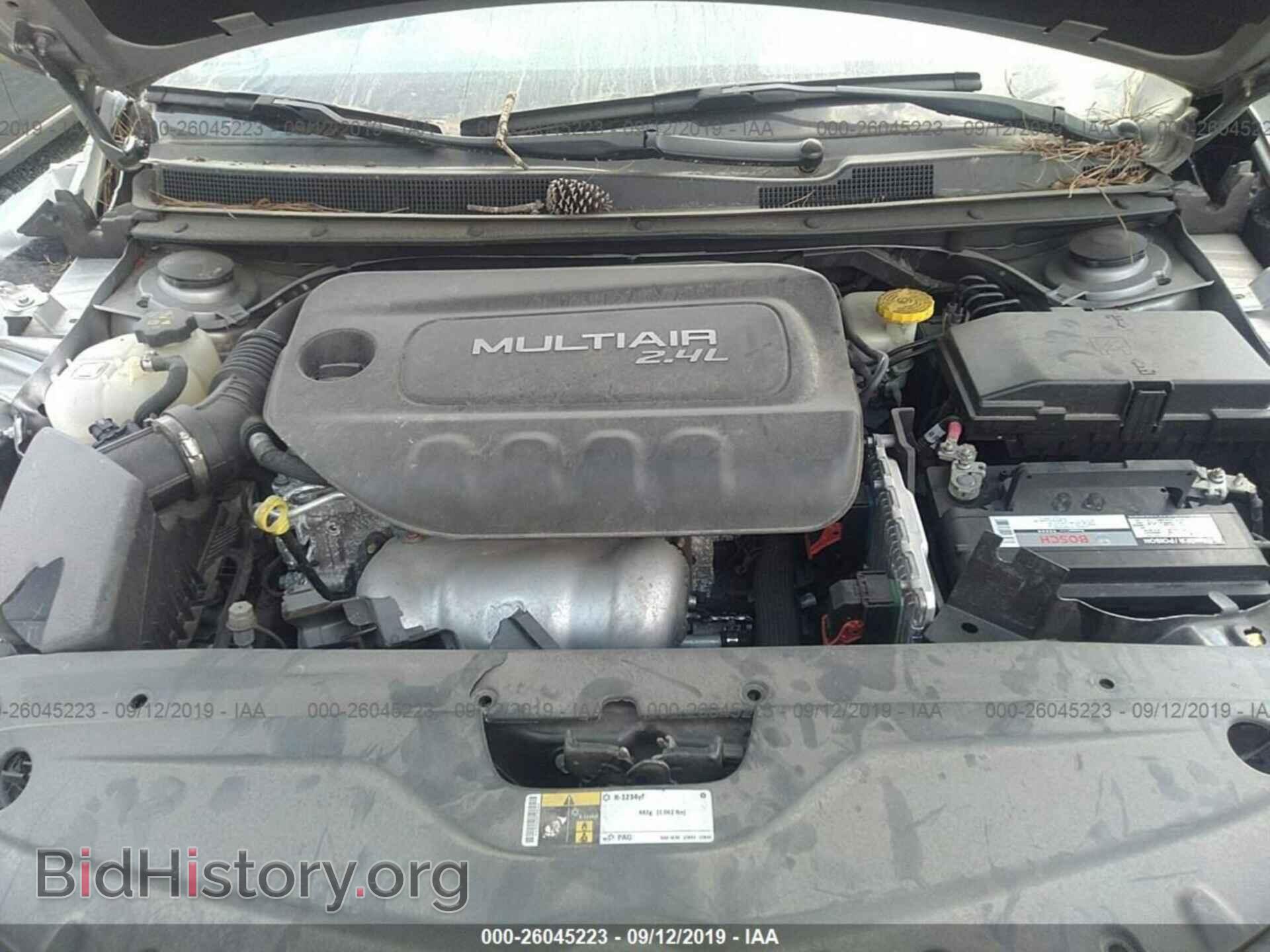 2016 CHRYSLER 200 - VIN: 1C3CCCAB9GN106020 - Photo 10